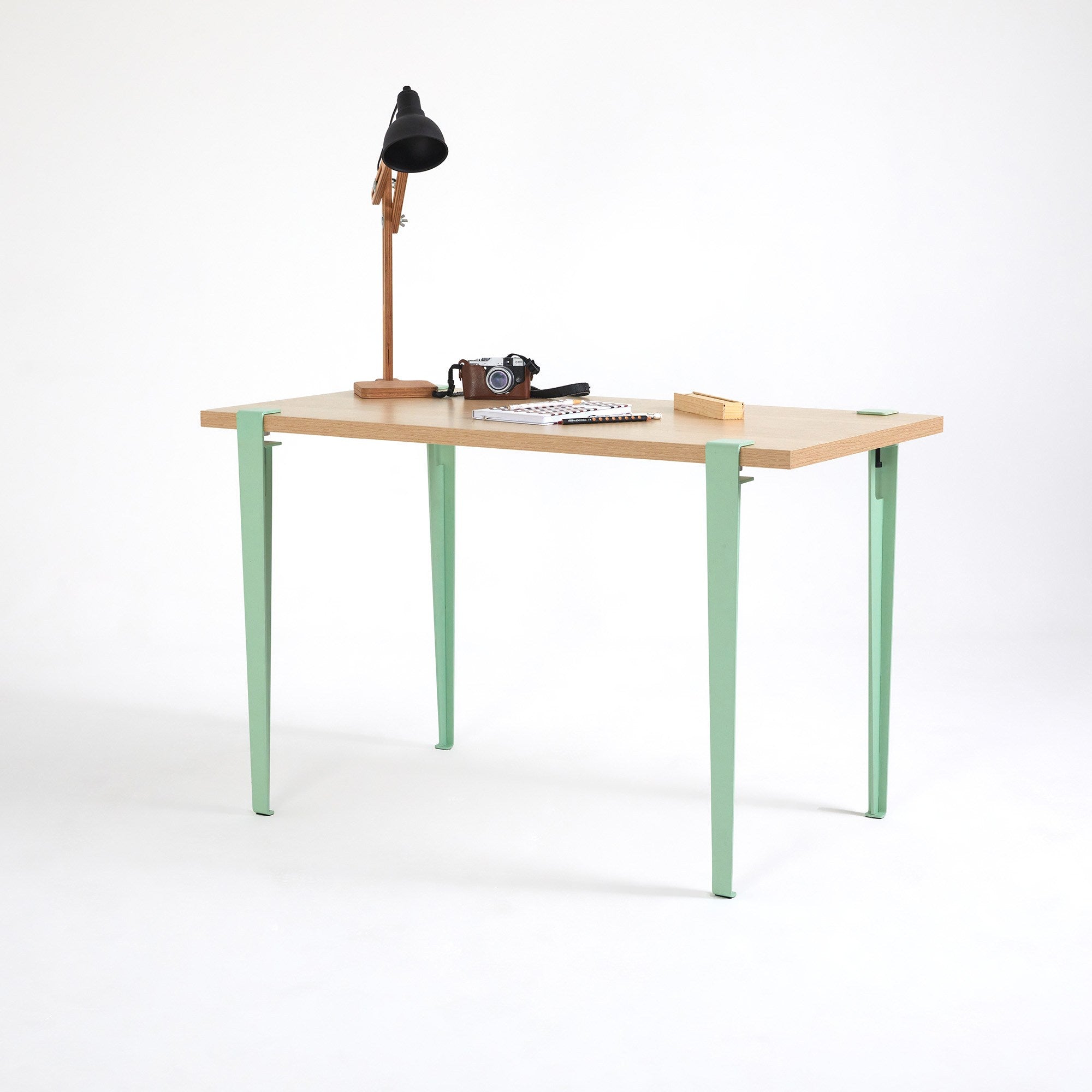 Mesa de Estudo Mint Green 120cm - Design Moderno com Pernas de Aço e Montagem Rápida para 4 Pessoas