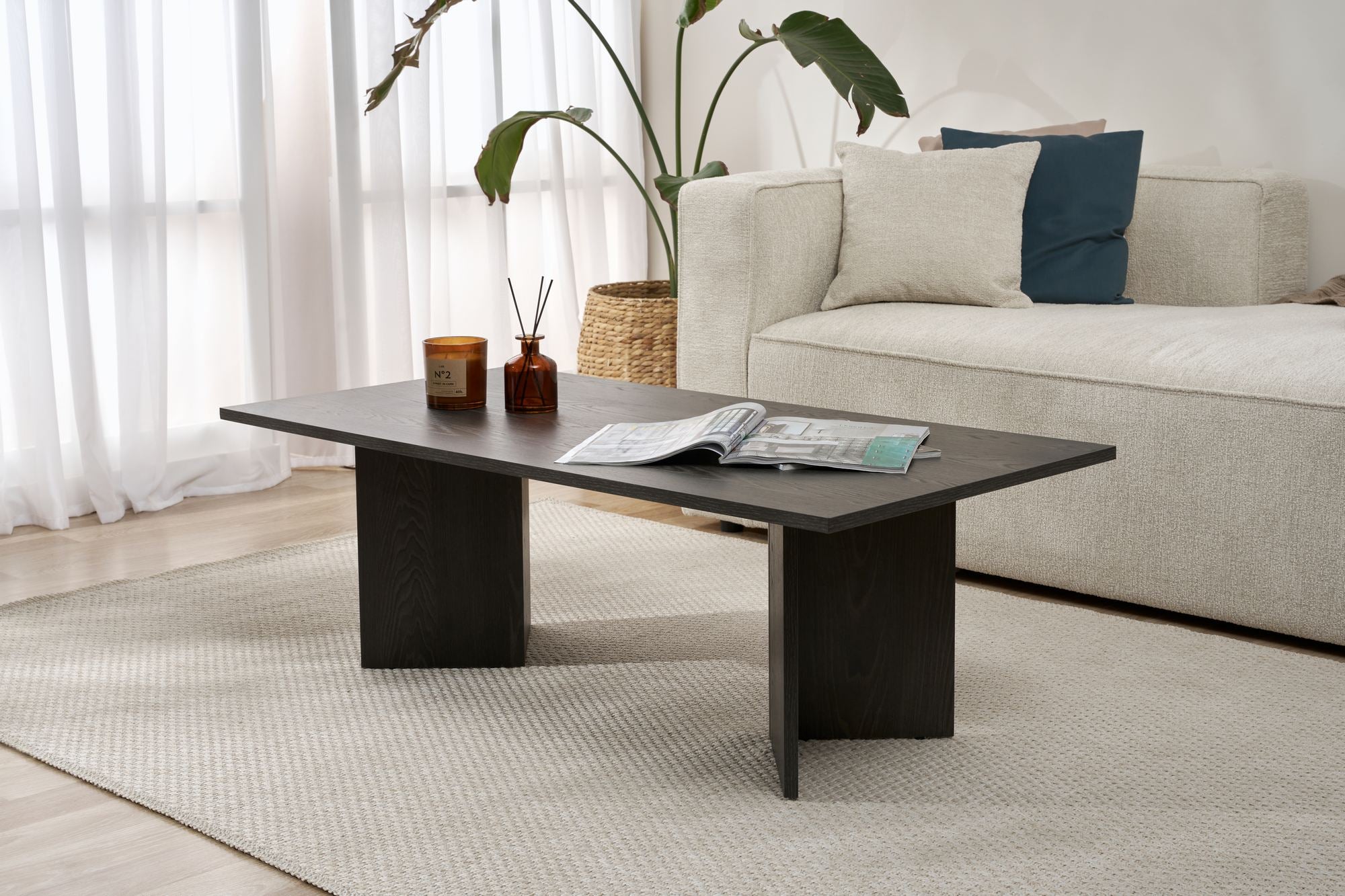 Mesa de Centro – 119cm x 40cm x 60cm – Preto – MDF