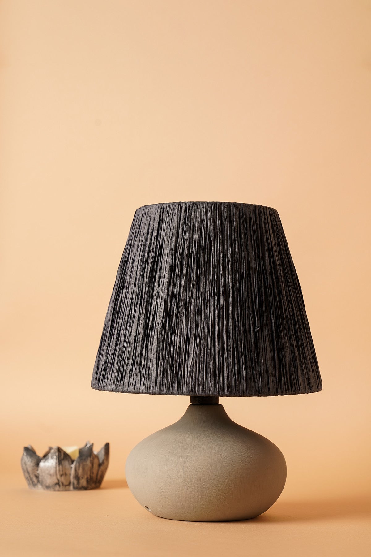 Candeeiro de Mesa – 24 cm x 33 cm – Bege – Cerâmica