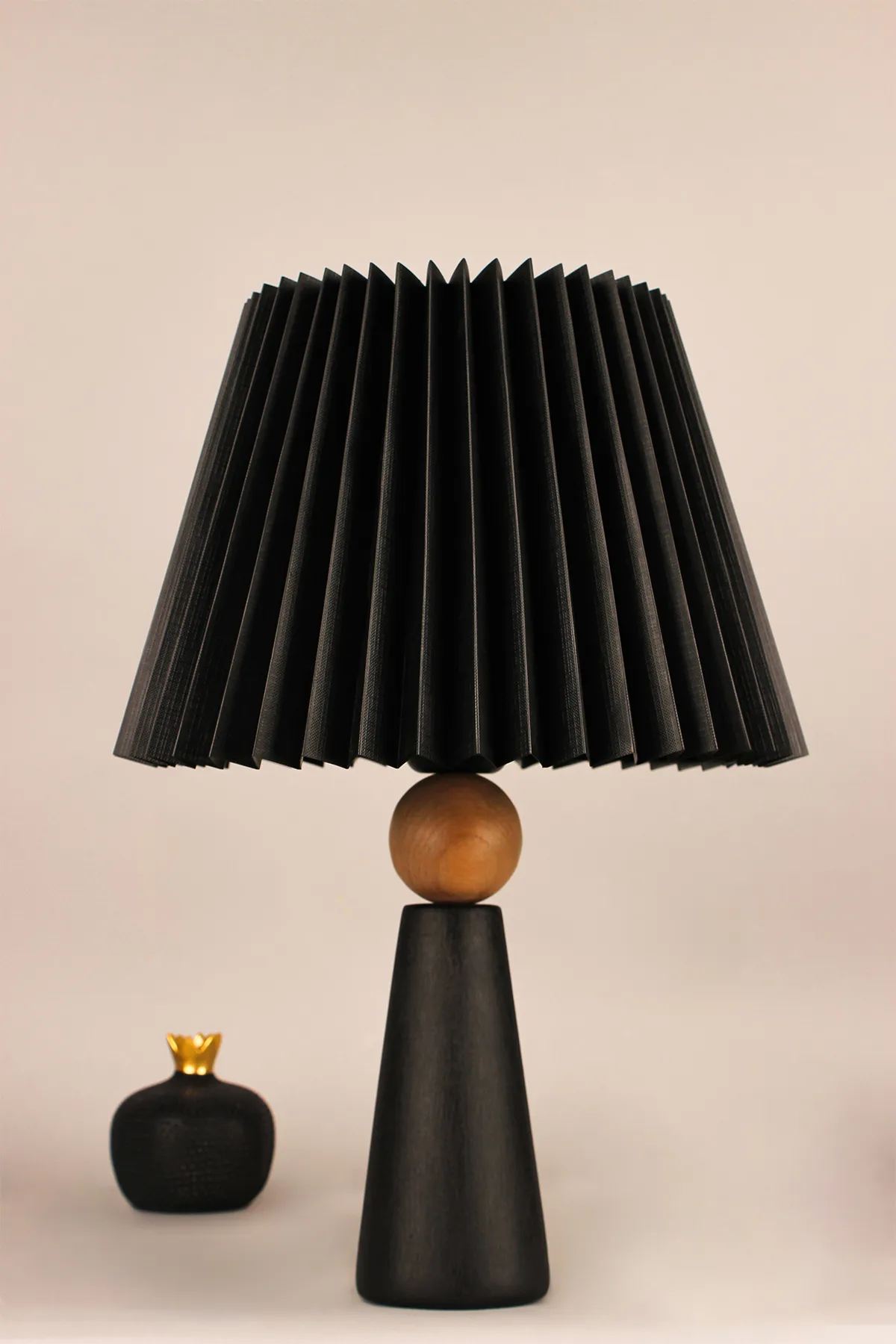 Candeeiro de Mesa – Ø25 h:20 cm – Preto – Cerâmica