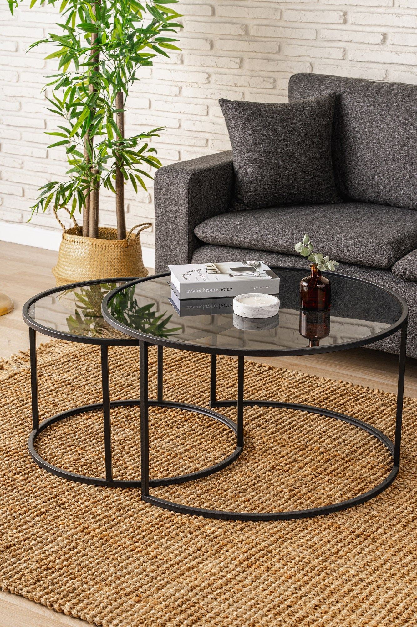 Mesa de Centro – 80 cm – Fumê e Preta – Vidro e Metal