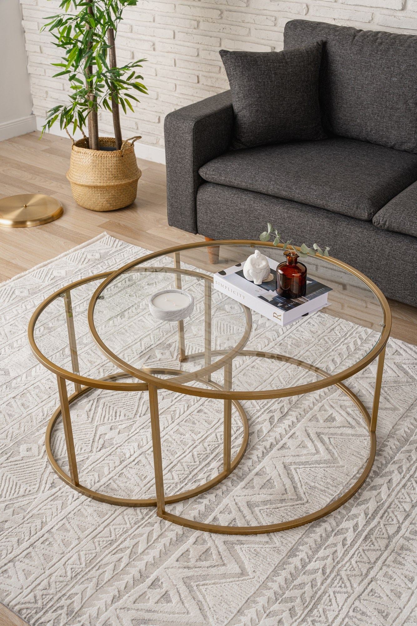 Mesa de Centro – 80cm – Dourado – Vidro e Metal