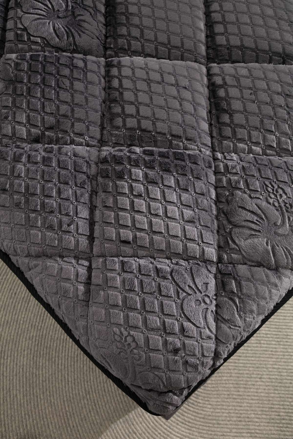 Colchão – 150 cm x 200 cm – Cinza Escuro – 100% Poliéster