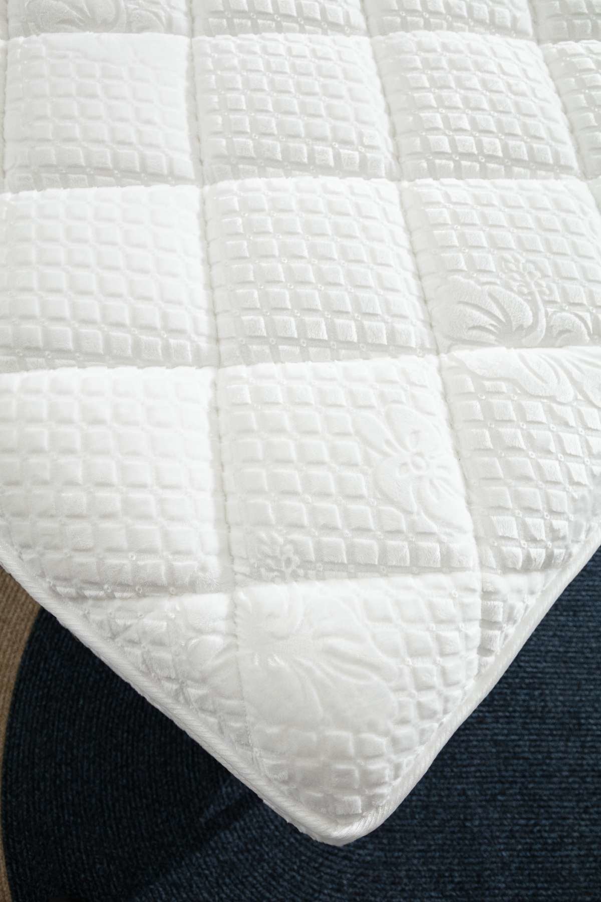 Colchão de Molas Pocket – 90 cm x 190 cm – Branco – Poliéster