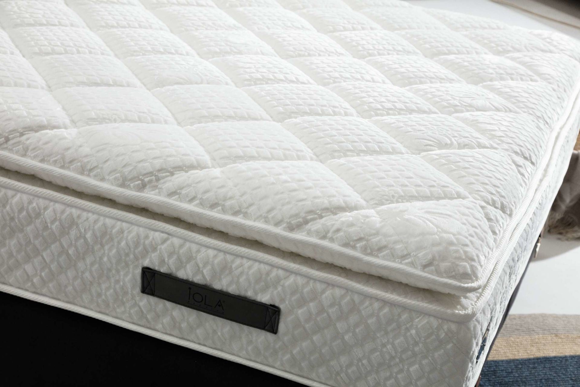 Colchão – 180 cm x 200 cm – Branco – 100% poliéster