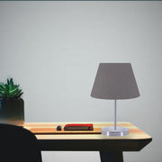 Candeeiro de Mesa – 37 cm – Cinza – PVC e Metal