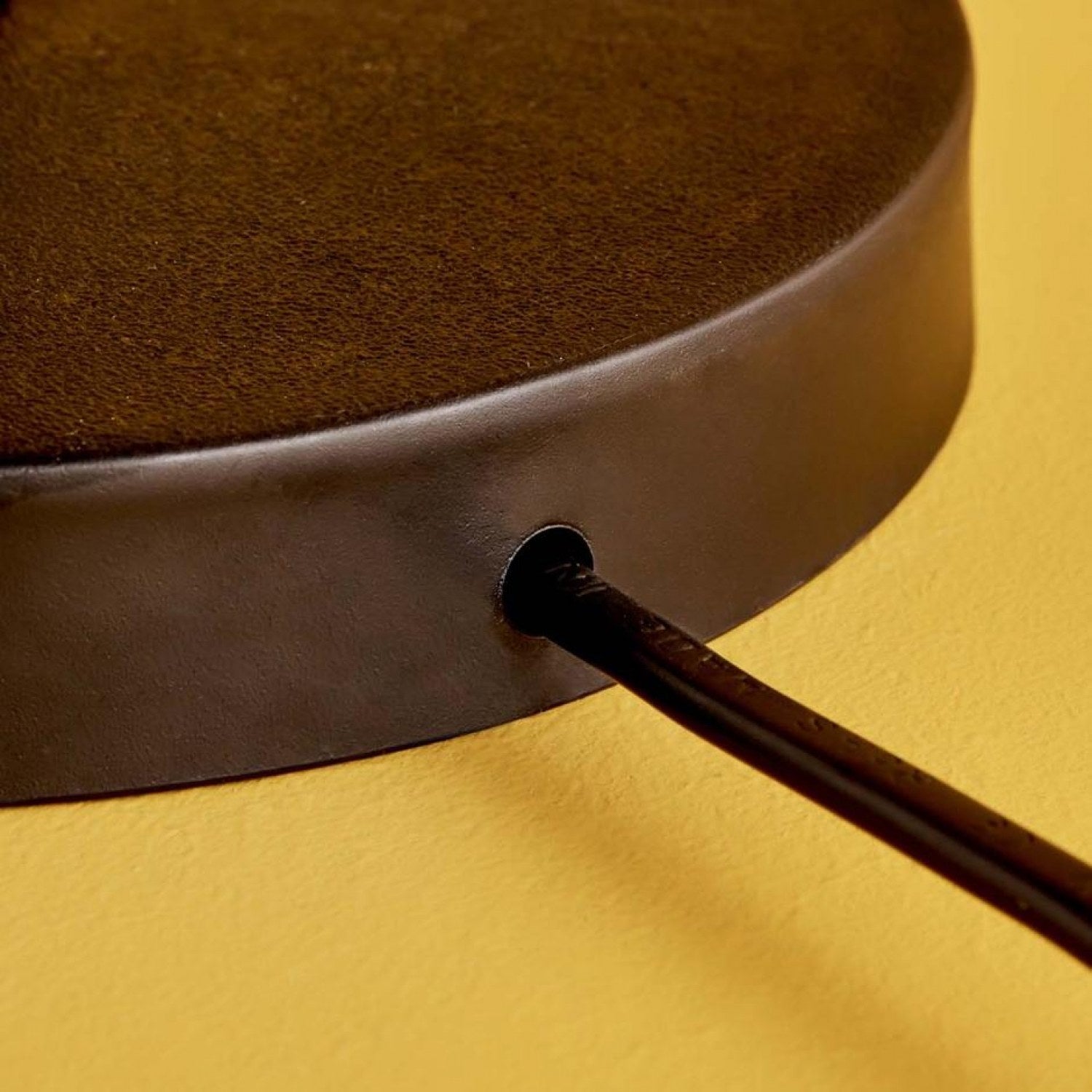 Candeeiro de Mesa – 37 cm – Preto – Metal