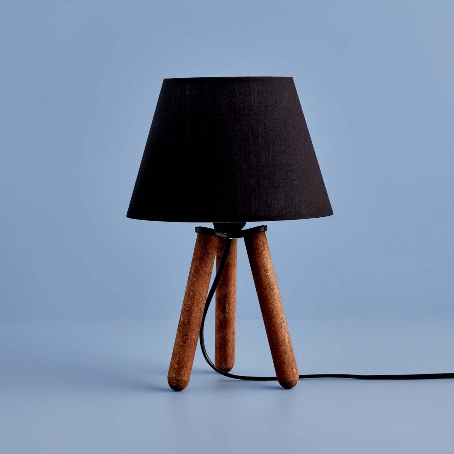 Candeeiro de Mesa – 32 cm – Preto – Madeira