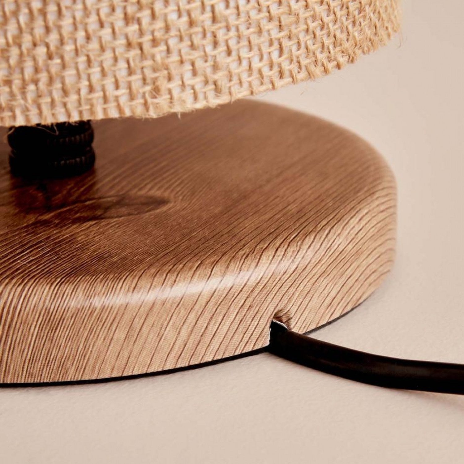 Candeeiro de Mesa – 30 cm – Bege – Tecido e Madeira