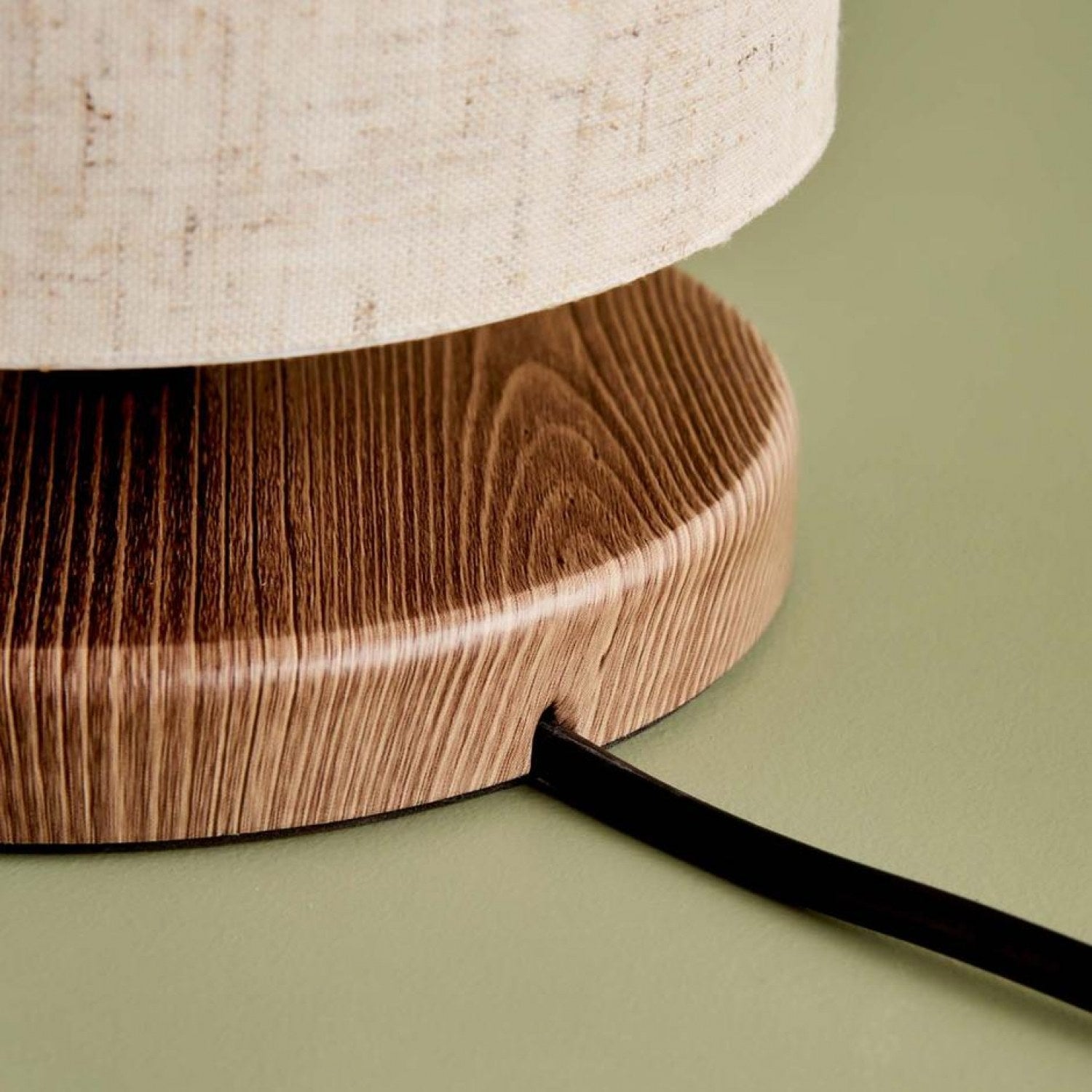 Candeeiro de Mesa – 30 cm – Creme – Tecido, Madeira