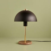 Candeeiro de Mesa – 35 cm de Altura – Preto e Dourado – Metal e MDF