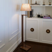 Candeeiro de Pé de Madeira – 150 cm – Creme