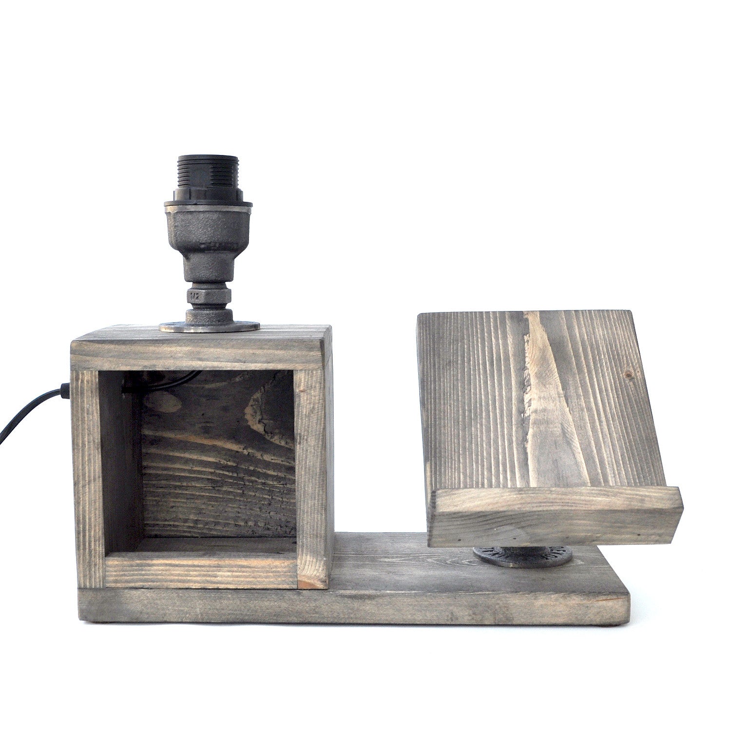 Candeeiro de Mesa – 33 x 24 x 13 cm – Preto – Ferro