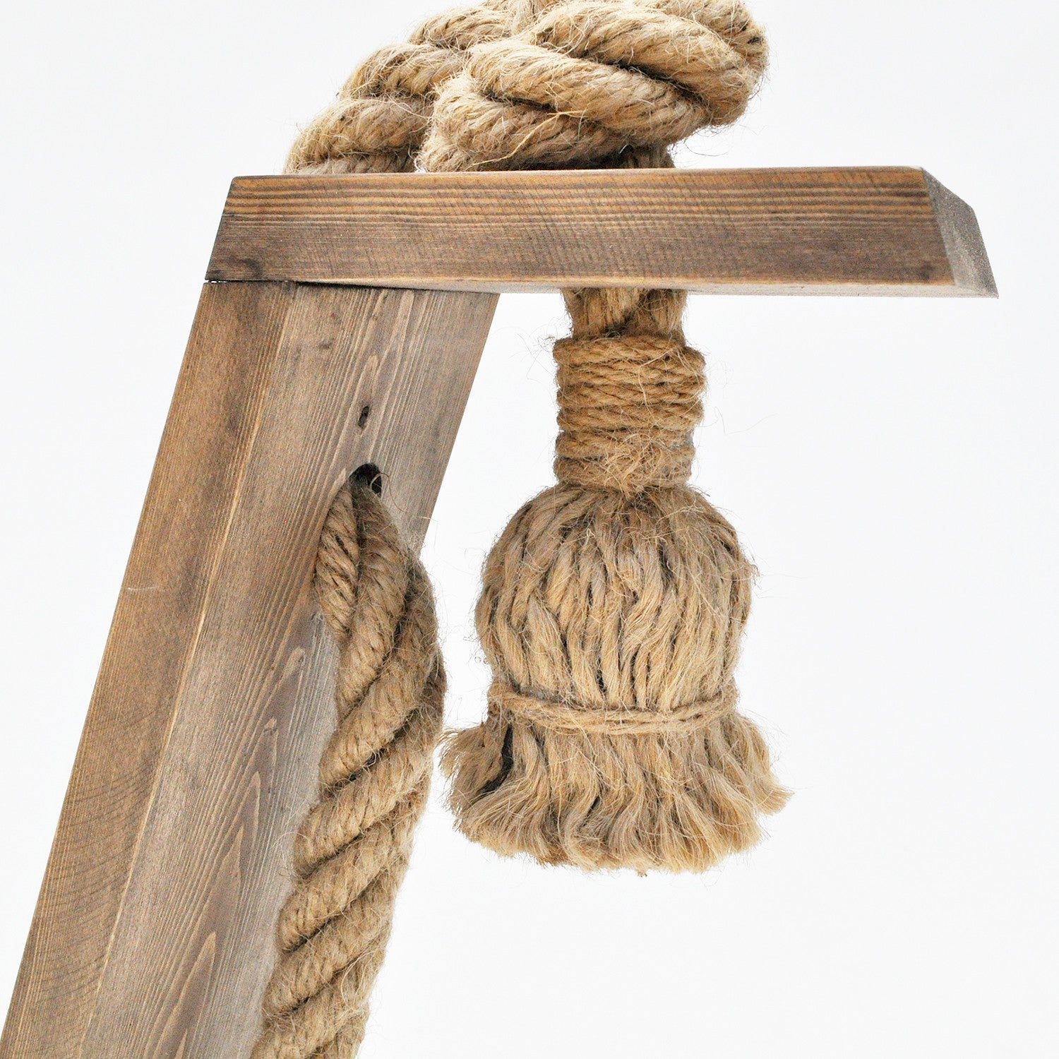 Candeeiro de mesa – 10 x 20 x 35 cm – Nogueira – madeira de pinho