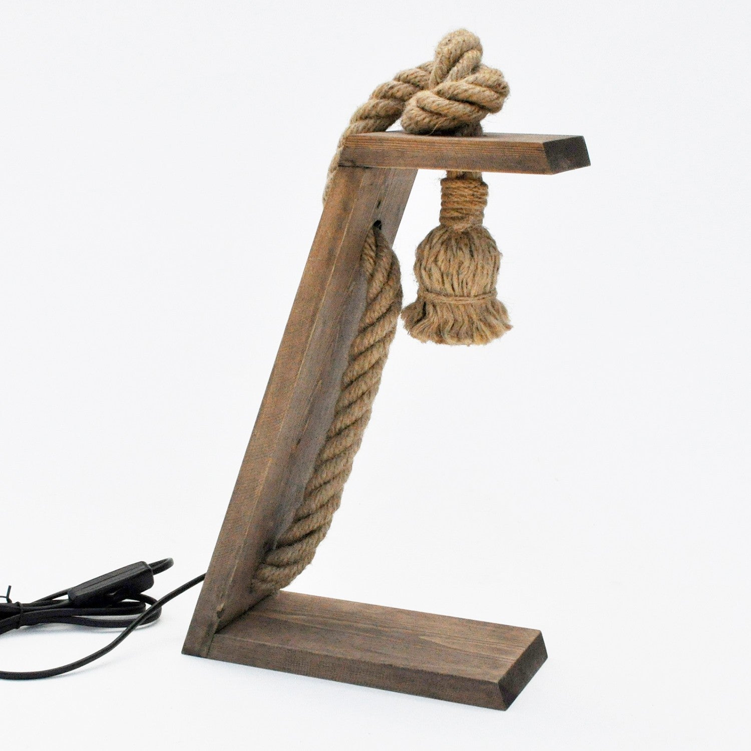 Candeeiro de mesa – 10 x 20 x 35 cm – Nogueira – madeira de pinho