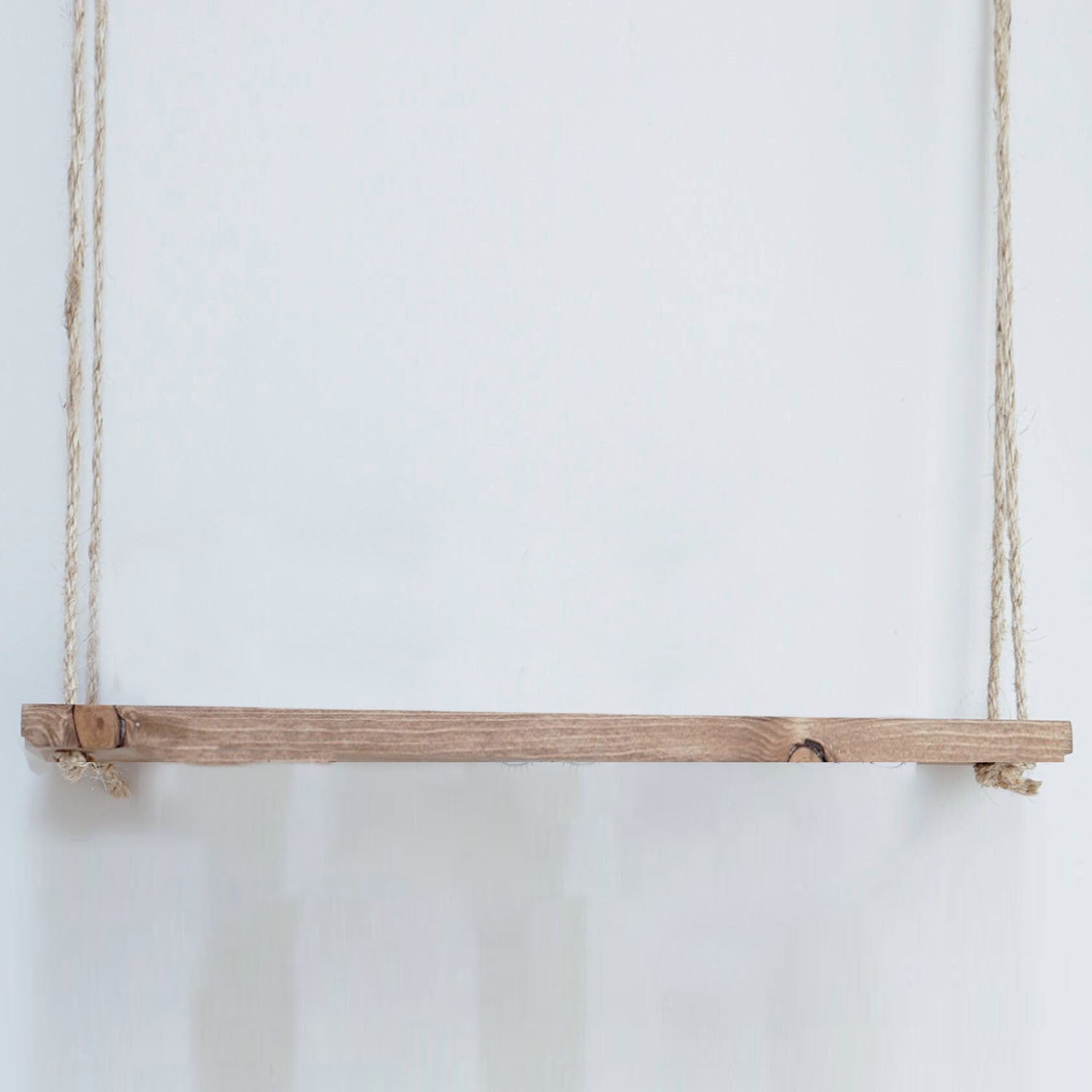 Prateleira de parede – 60 cm x 80 cm x 13 cm – Nogueira – Madeira de Abeto