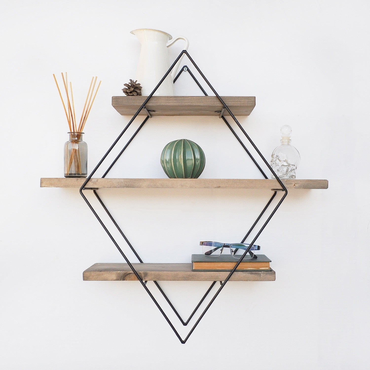 Prateleira decorativa de parede – 60 cm x 60 cm x 14 cm – Nogueira e Preto – Madeira de Abeto