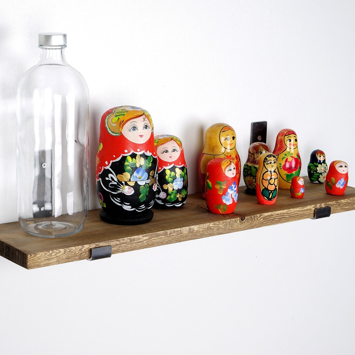 Prateleira decorativa de parede – 60 cm – preta e nogueira – 100% madeira de abeto e metal