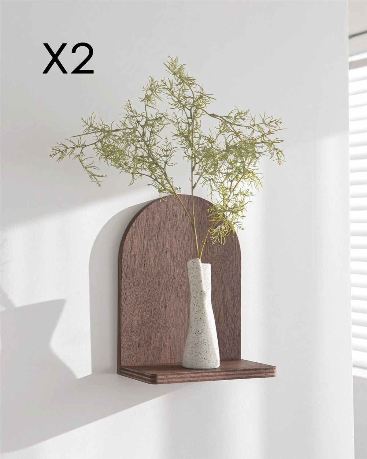 Prateleira de parede – 16 x 26 x 9 cm – Nogueira – Contraplacado