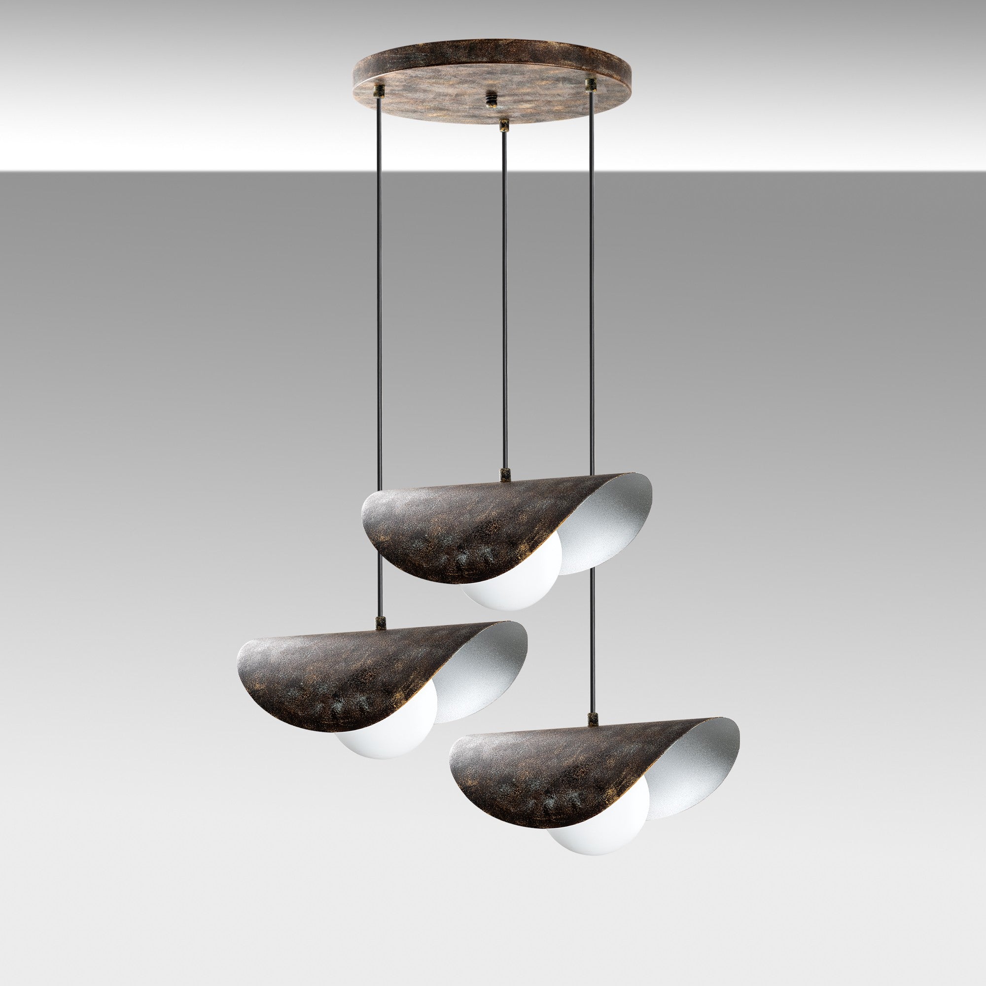 Candeeiro de Teto – 50 cm diâmetro – cor antiga – metal