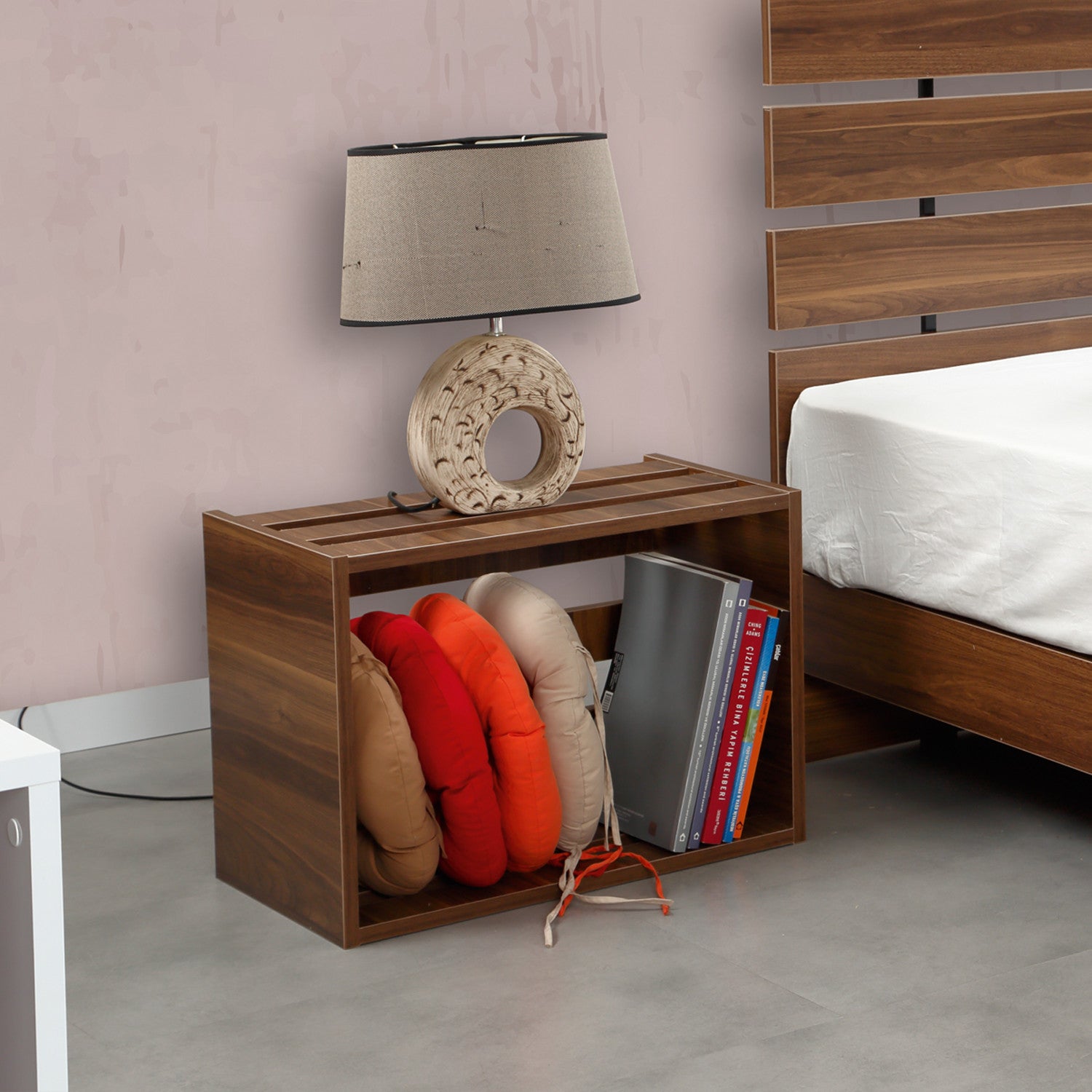 Mesa de cabeceira – 60 cm x 43 cm x 33 cm – nogueira – painel de partículas revestido a melamina