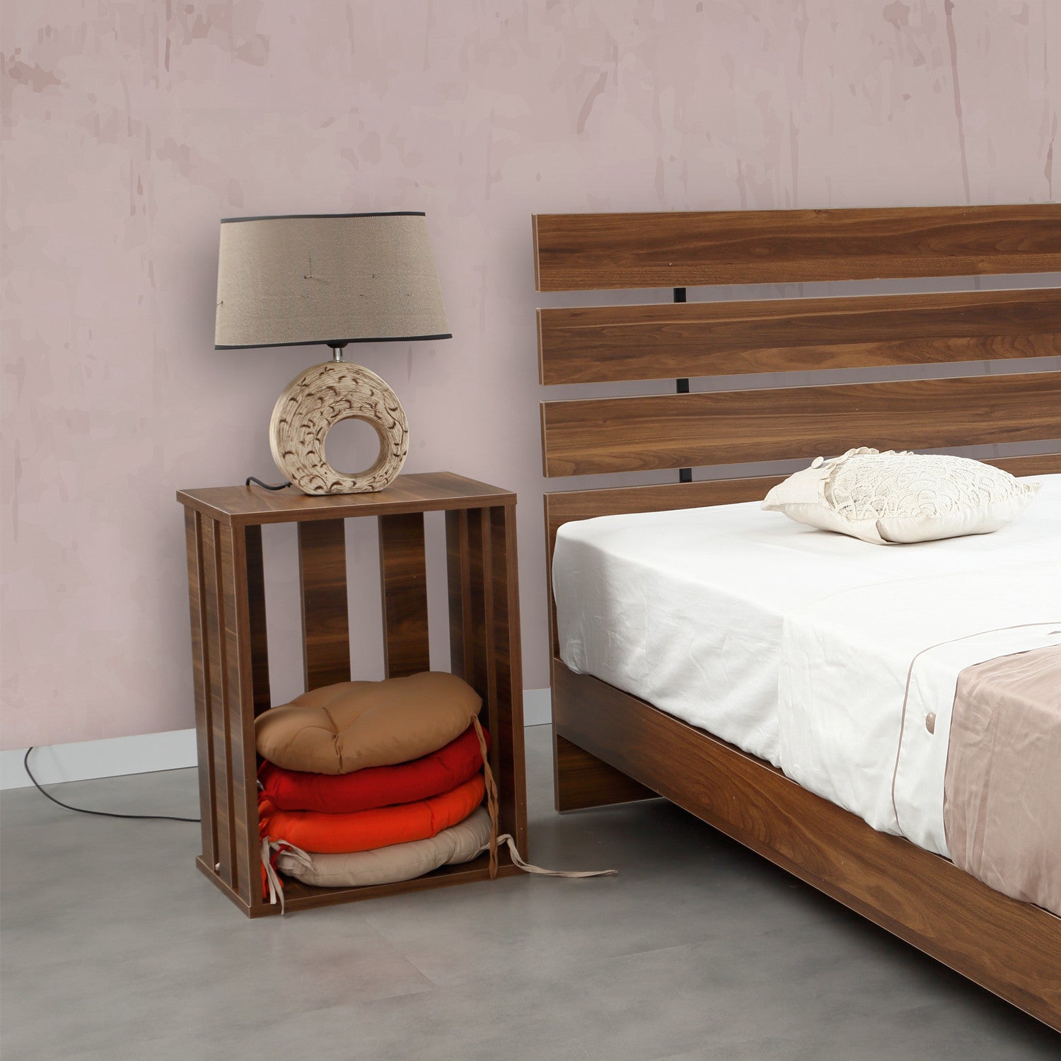 Mesa de cabeceira – 60 cm x 43 cm x 33 cm – nogueira – painel de partículas revestido a melamina
