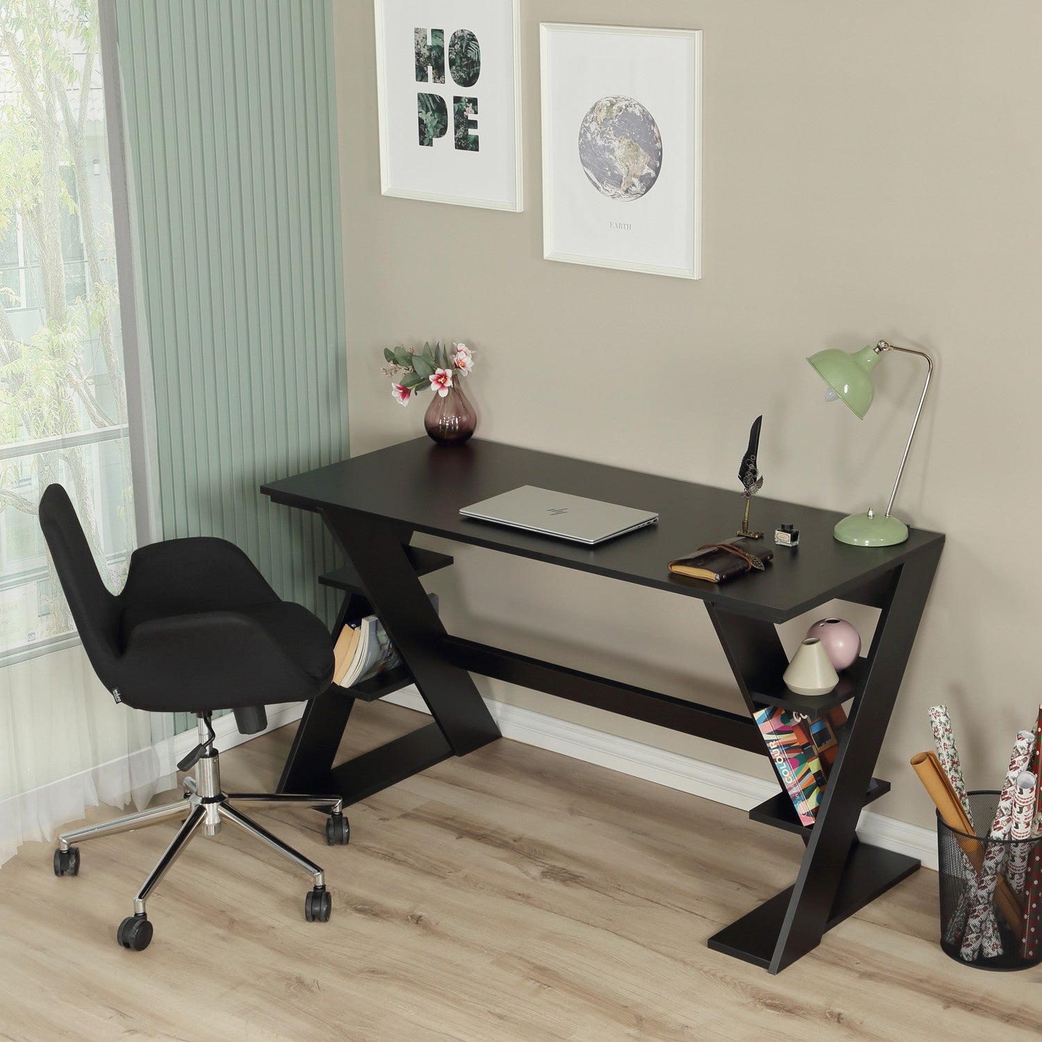Secretária de Estudo – 140 cm x 73 cm x 60 cm – Preto – Aglomerado