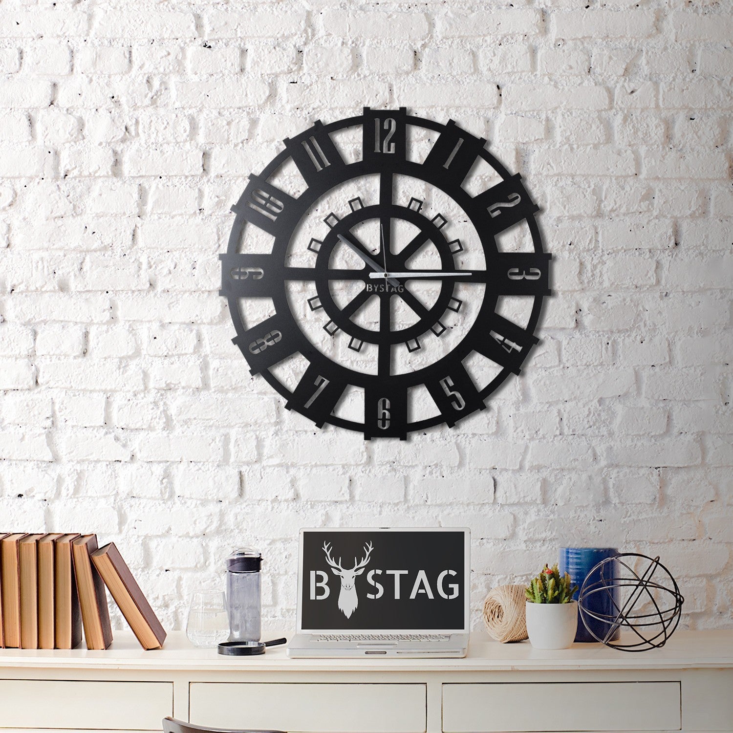 Relógio de Parede Decorativo Stone XL - Metal Preto 70x70cm - Design Moderno para Decoração de Interiores