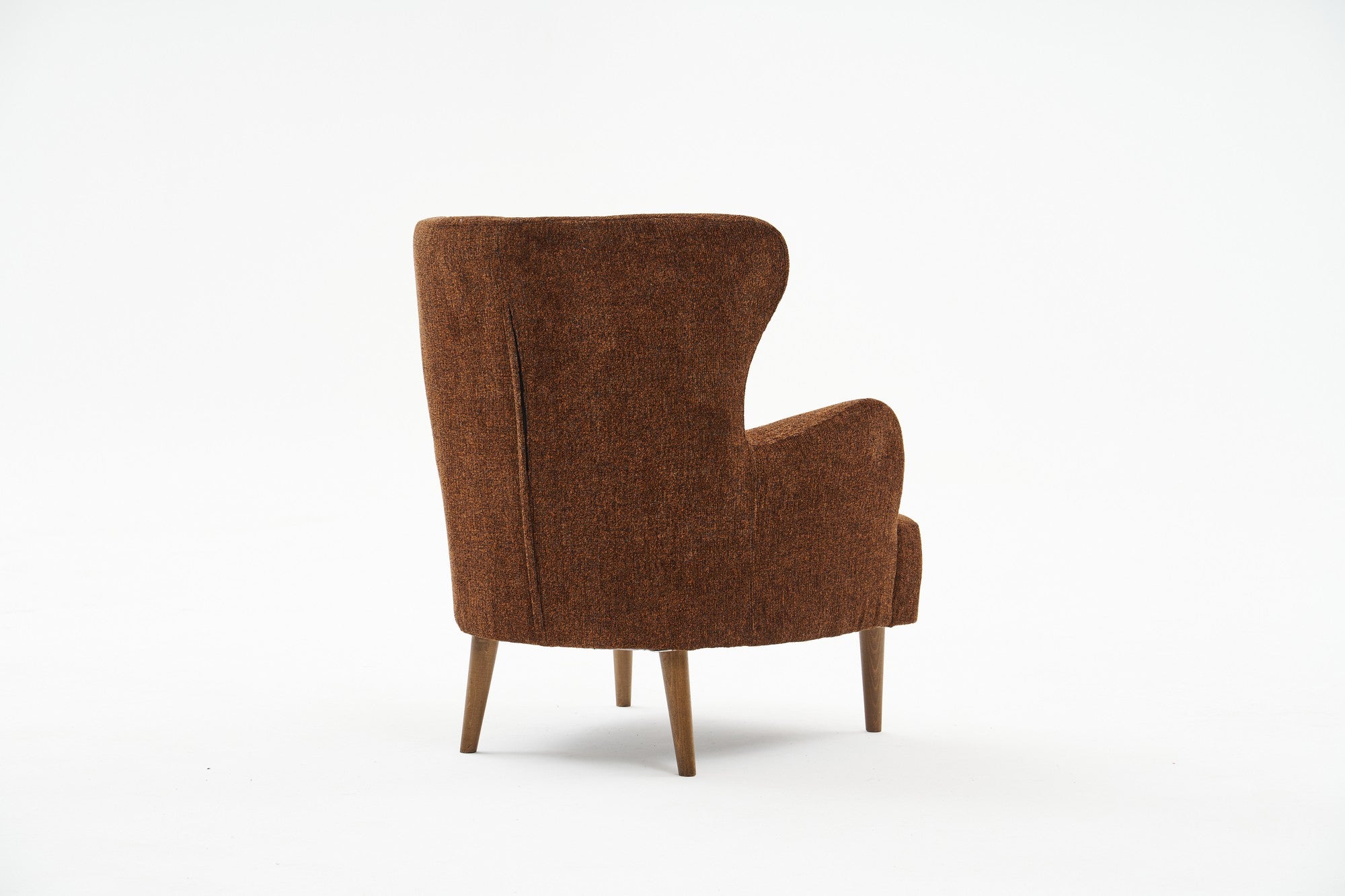 Poltrona Elegante – 73 x 87 x 80 cm – Castanho e Cobre – Estrutura de Madeira