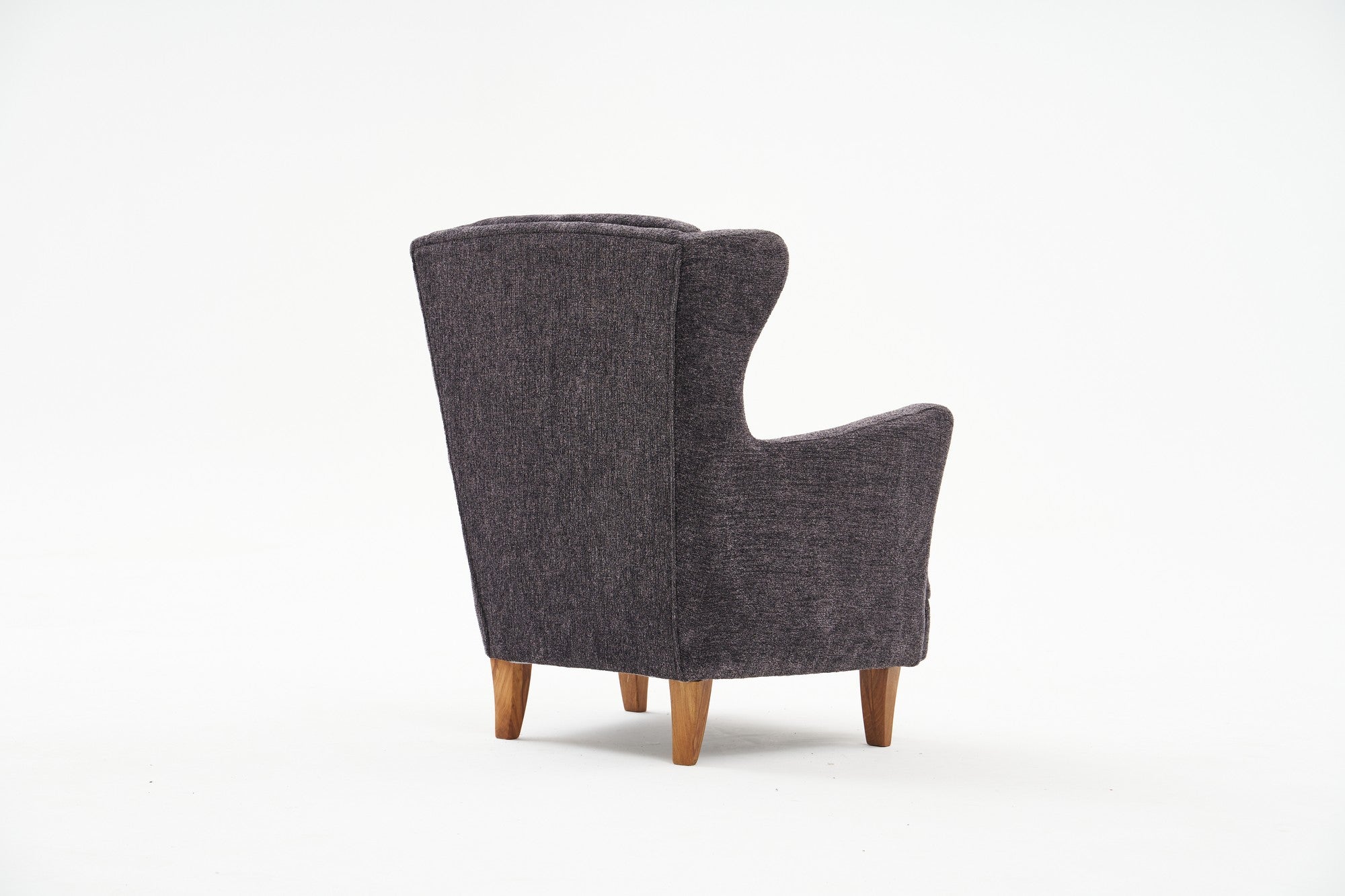 Poltrona – 77 x 98 x 80 cm – Antracite – Madeira