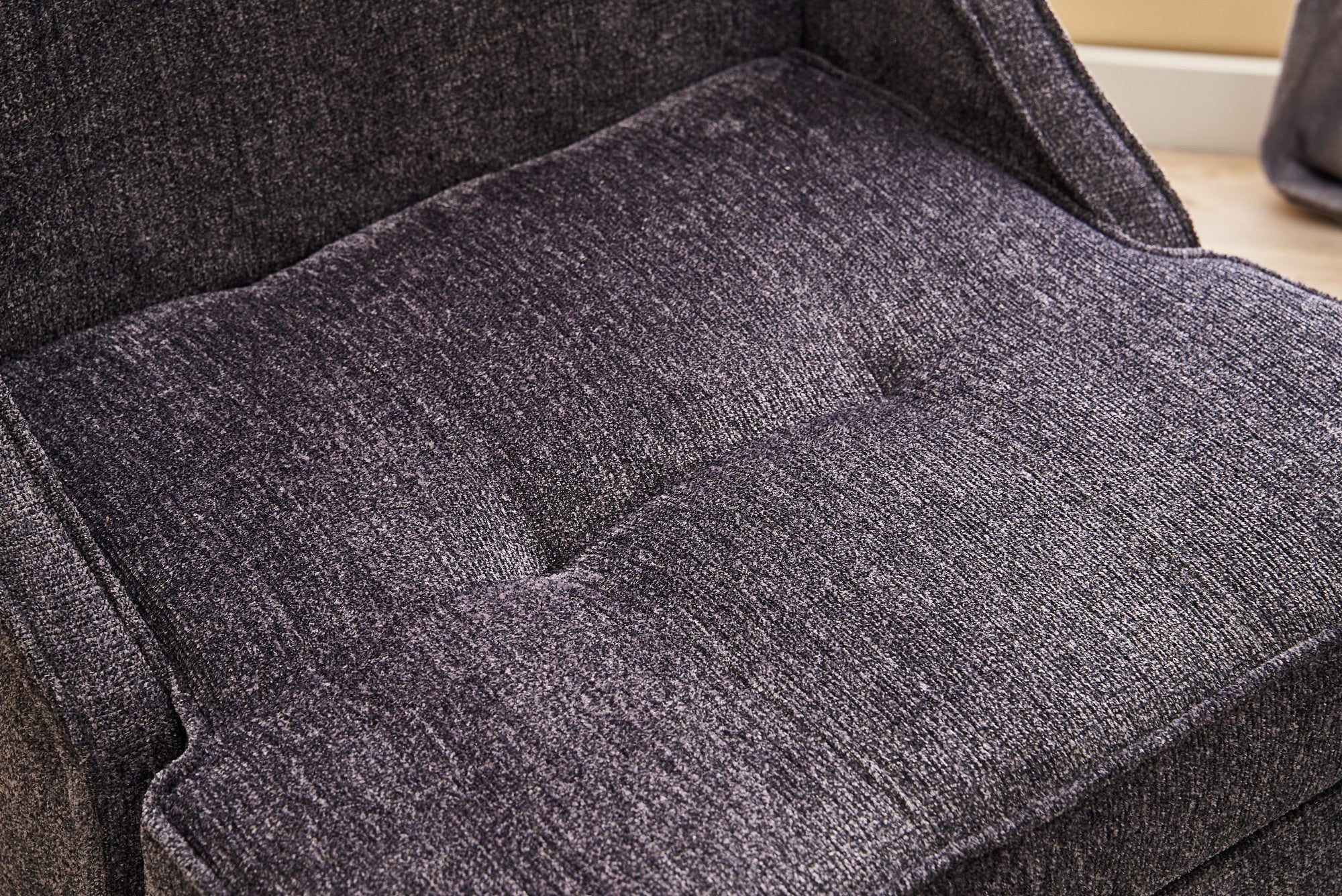 Poltrona Elegante, Antracite, 67 x 73 x 70 cm | Estrutura 100% madeira de faia, espuma 32 DNS para maior conforto | Uma adição elegante a qualquer ambiente