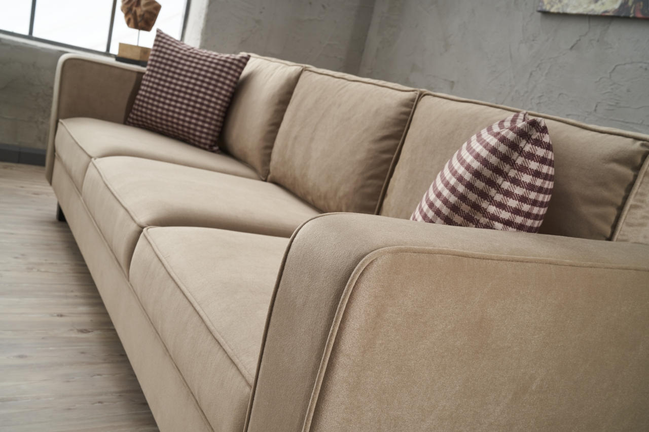 Sofá elegante de 3 lugares, veludo creme, 222 x 91 x 83 cm | Estrutura de madeira de faia, espuma 28 DNS, perfeito para interiores modernos e escandinavos