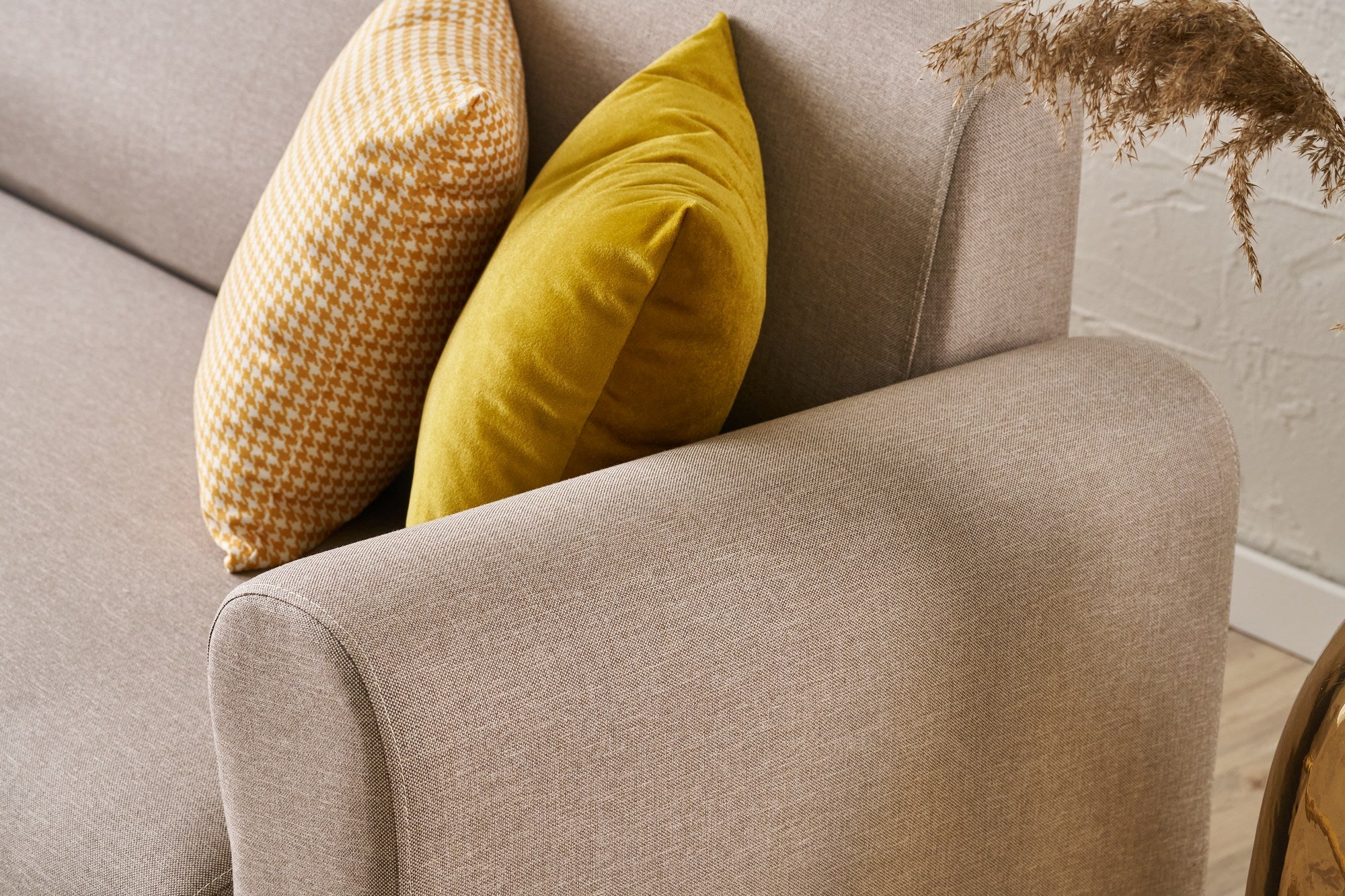Conjunto de sofá elegante em creme (3 peças), estrutura em formato de árvore, 100% poliéster, 3 lugares: 220 x 87 x 70 cm, 1 lugar: 95 x 87 x 70 cm | Confortável e elegante para salas de estar modernas