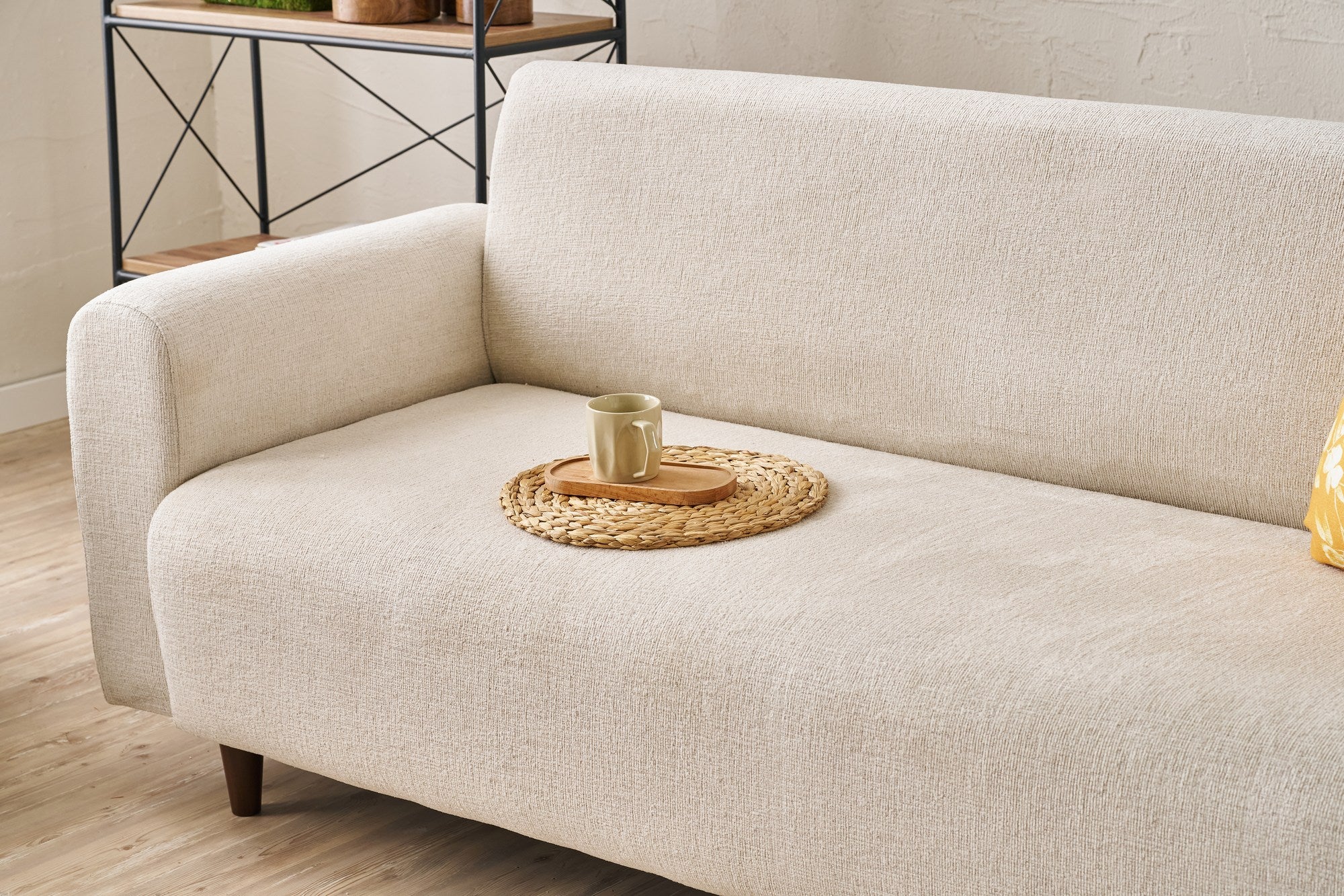 Conjunto de sofá elegante em creme (3 peças), estrutura em formato de árvore, tecido chenille, 220 cm e 95 cm | Espuma 28 DNS, perfeito para salas de estar e lounges modernos
