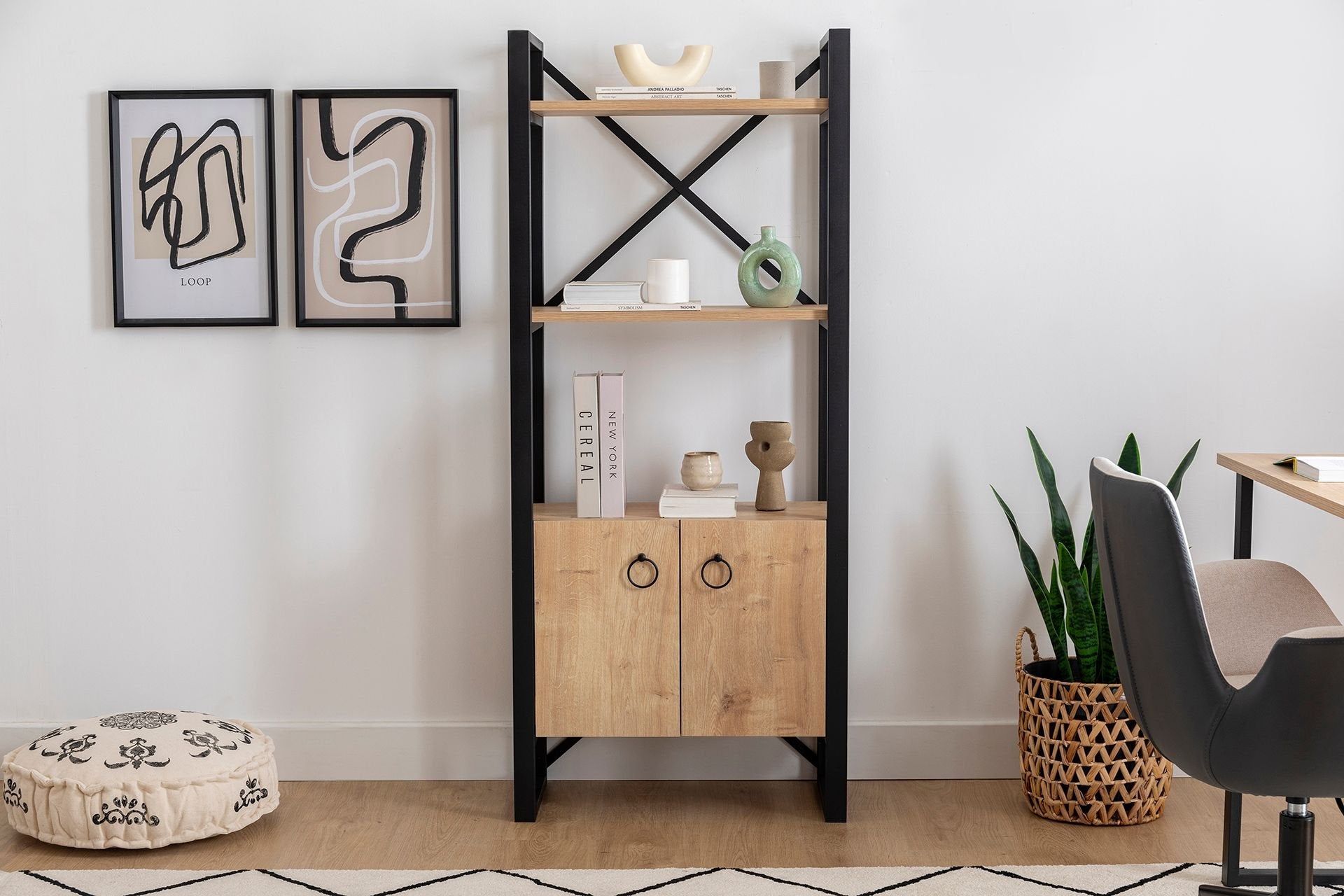 Estante de livros – 64 cm x 160 cm x 32 cm – Safira e preto – Metal e painel de partículas