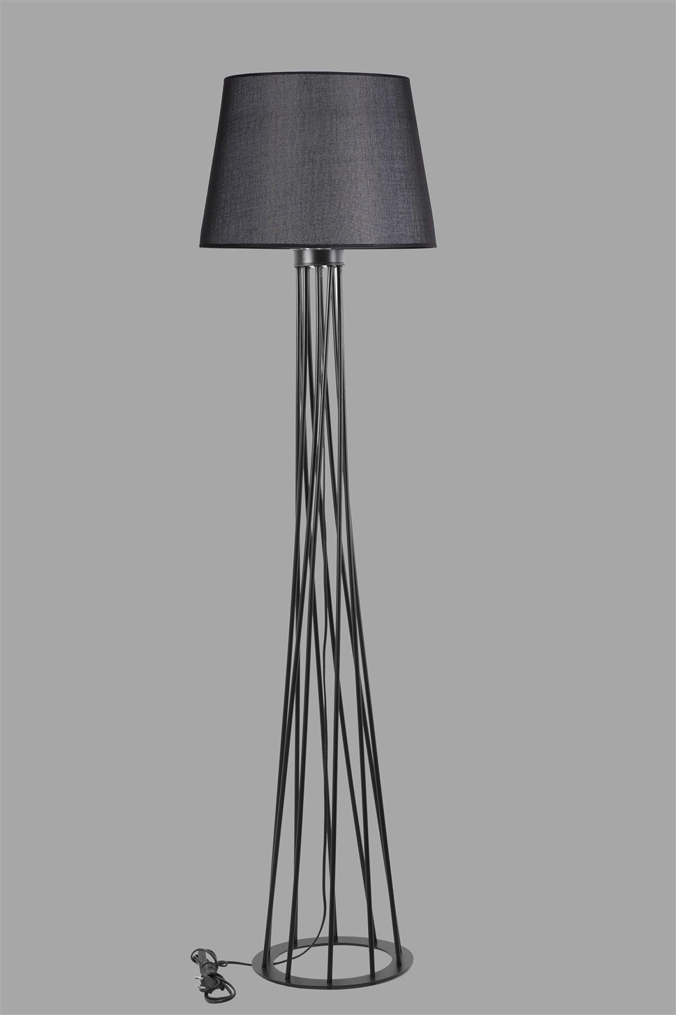 Candeeiro de Pé – 160 cm – Preto – Metal