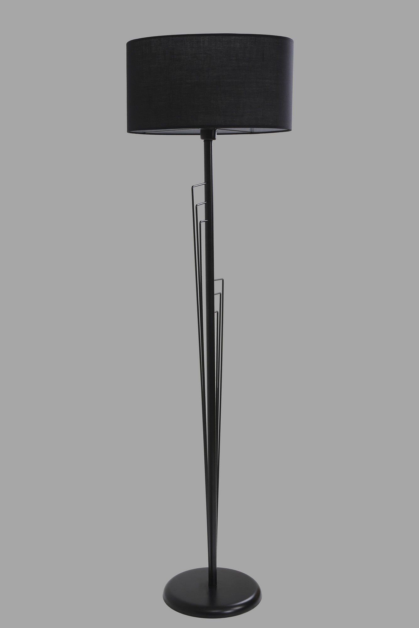 Candeeiro de Pé – 165 cm – Preto – Metal