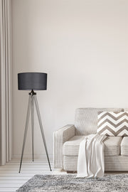 Candeeiro de Pé – 155 cm – Preto – Metal