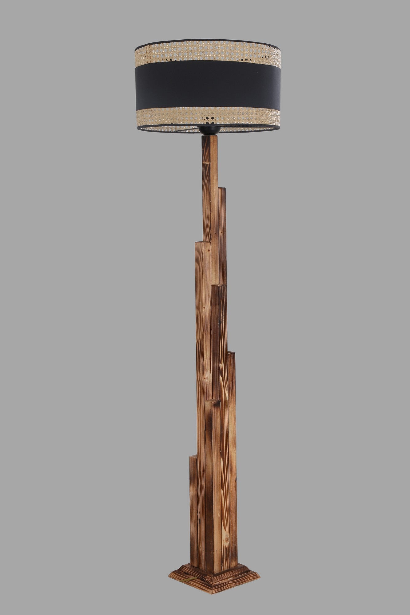 Candeeiro de Pé – 165 cm – Cobre – Madeira