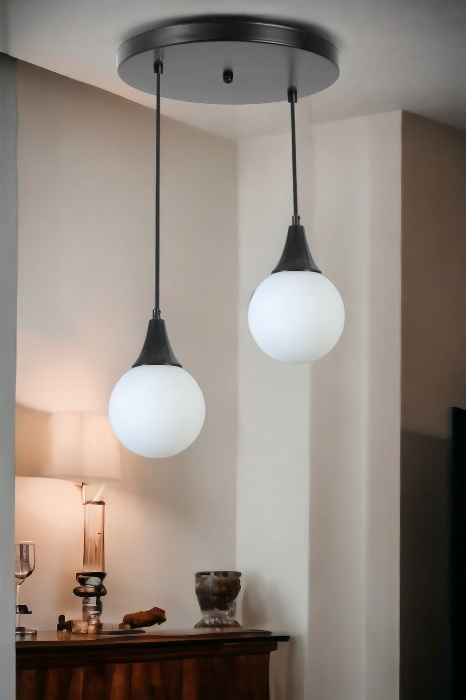 Candeeiro de Teto – 70 cm – Preto e Branco – Metal e Vidro