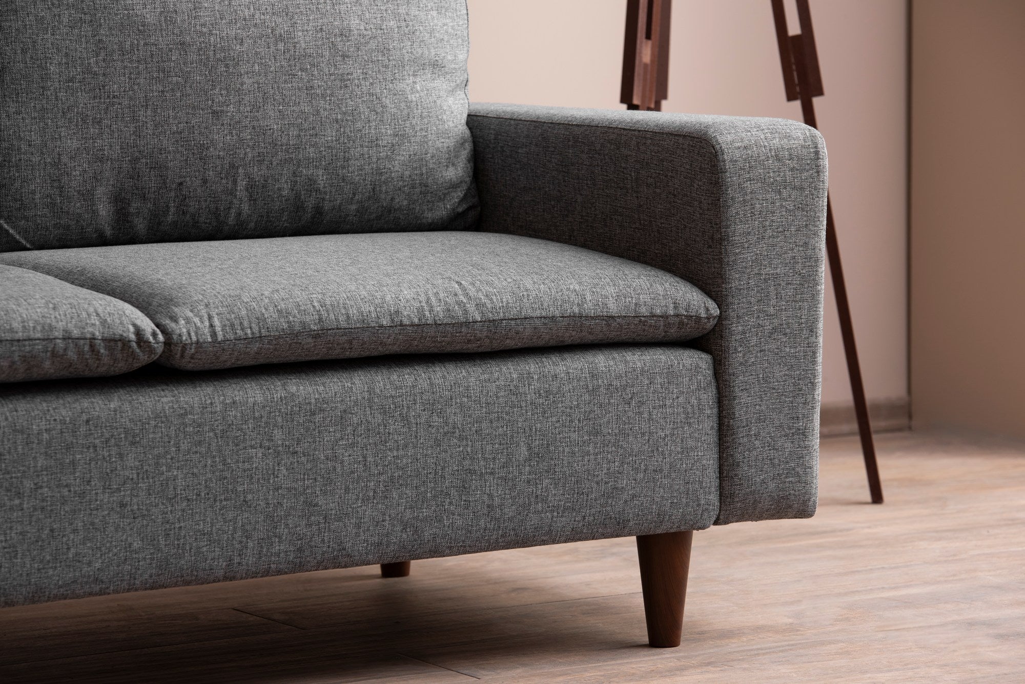 Sofá elegante de 2 lugares, cinza claro, 180 cm de largura | Estrutura 100% metálica, tecido 100% poliéster, espuma de alto DNS e almofadas de fibra de silicone | Perfeito para salas de estar modernas