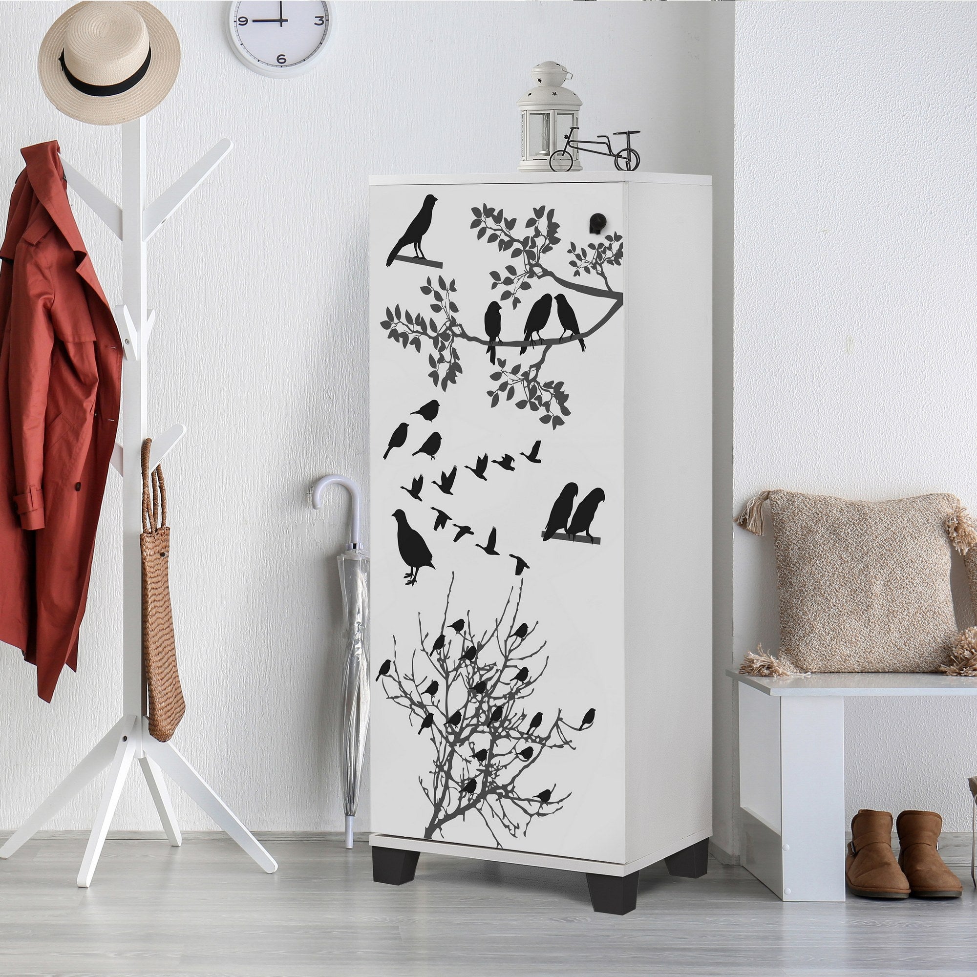 Sapateira montável na parede – 50 cm x 127 cm x 38 cm – Branco e Preto – Melamina