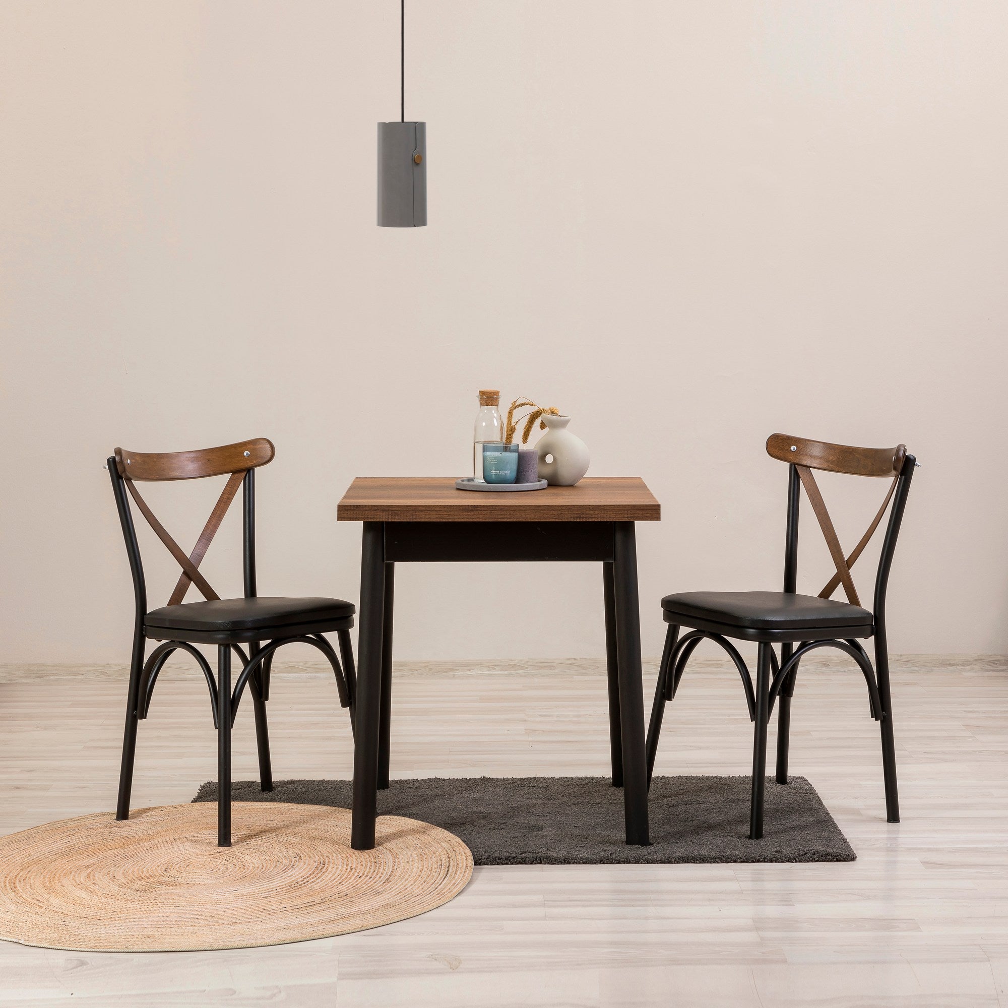 Conjunto elegante de mesa e cadeiras de 3 peças, preto | Painel de partículas 100% revestido de melamina, 18 cm de espessura | Estofamento em couro sintético, pernas em madeira de faia | Perfeito para salas de jantar e espaços de trabalho modernos