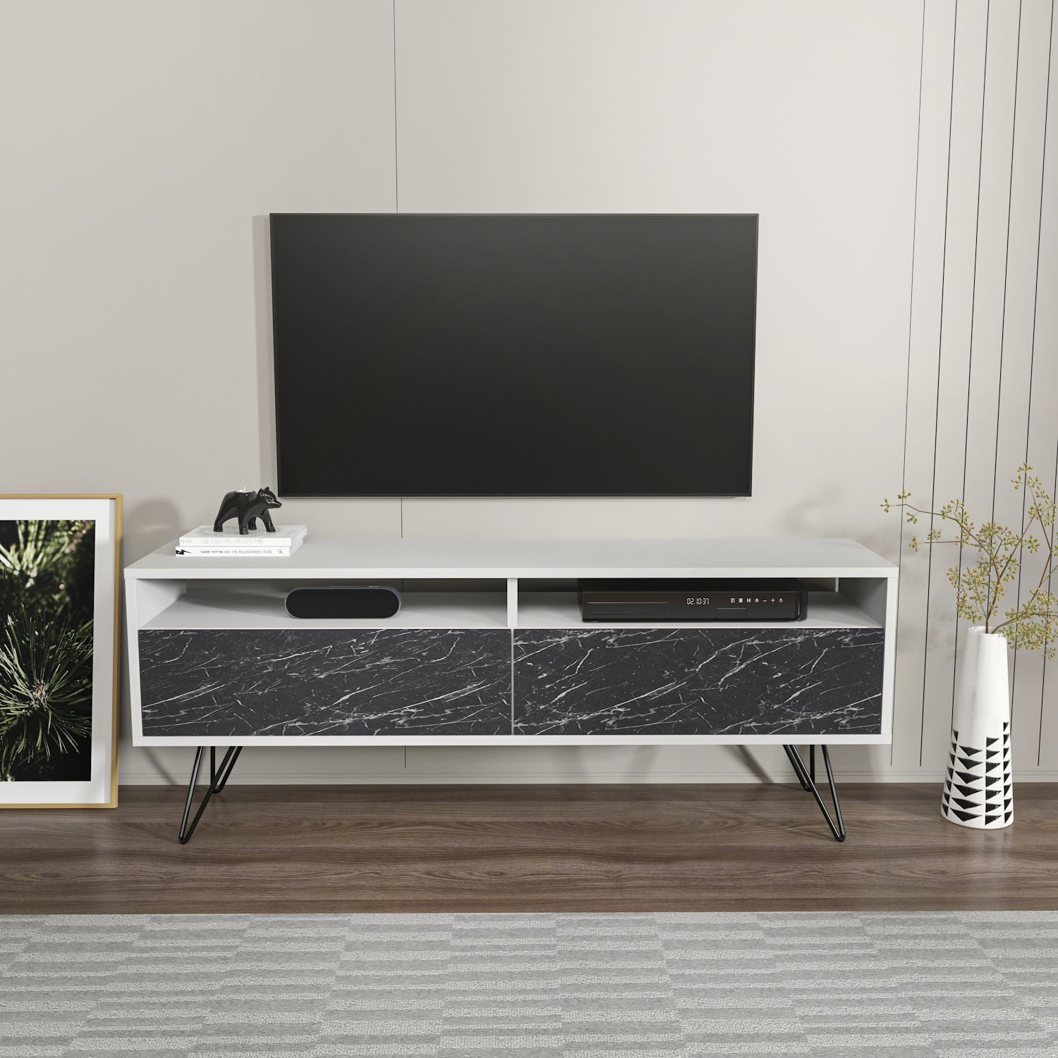 Móvel de TV – 140 cm x 53,2 cm x 35 cm – Branco e Preto – MDF