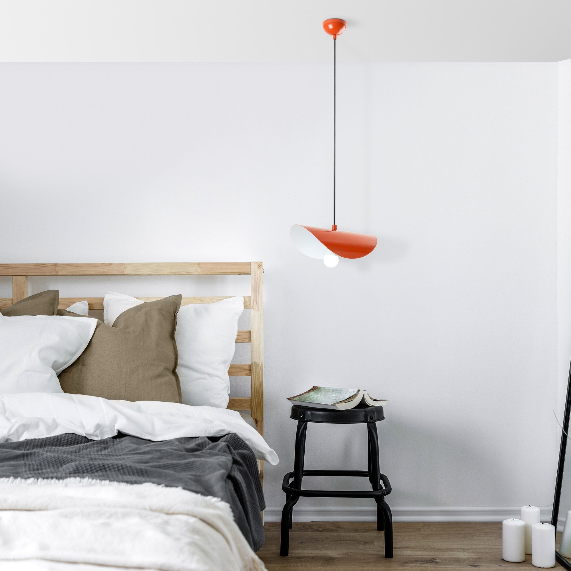 Candeeiro de Teto – Altura Ajustável 17-106 cm – Laranja – Metal