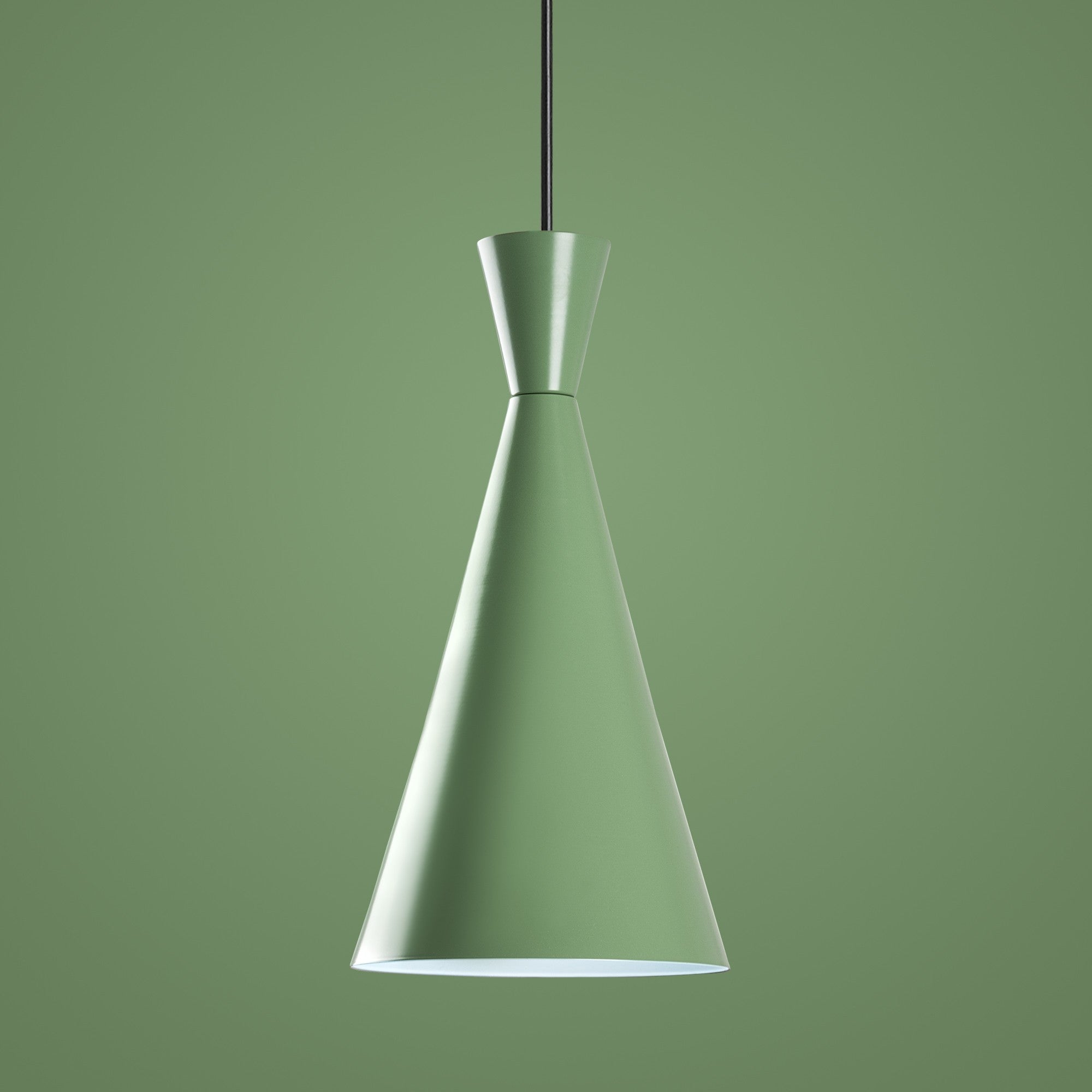 Candeeiro de Teto – altura ajustável de 45 a 134 cm – cor menta – corpo de metal
