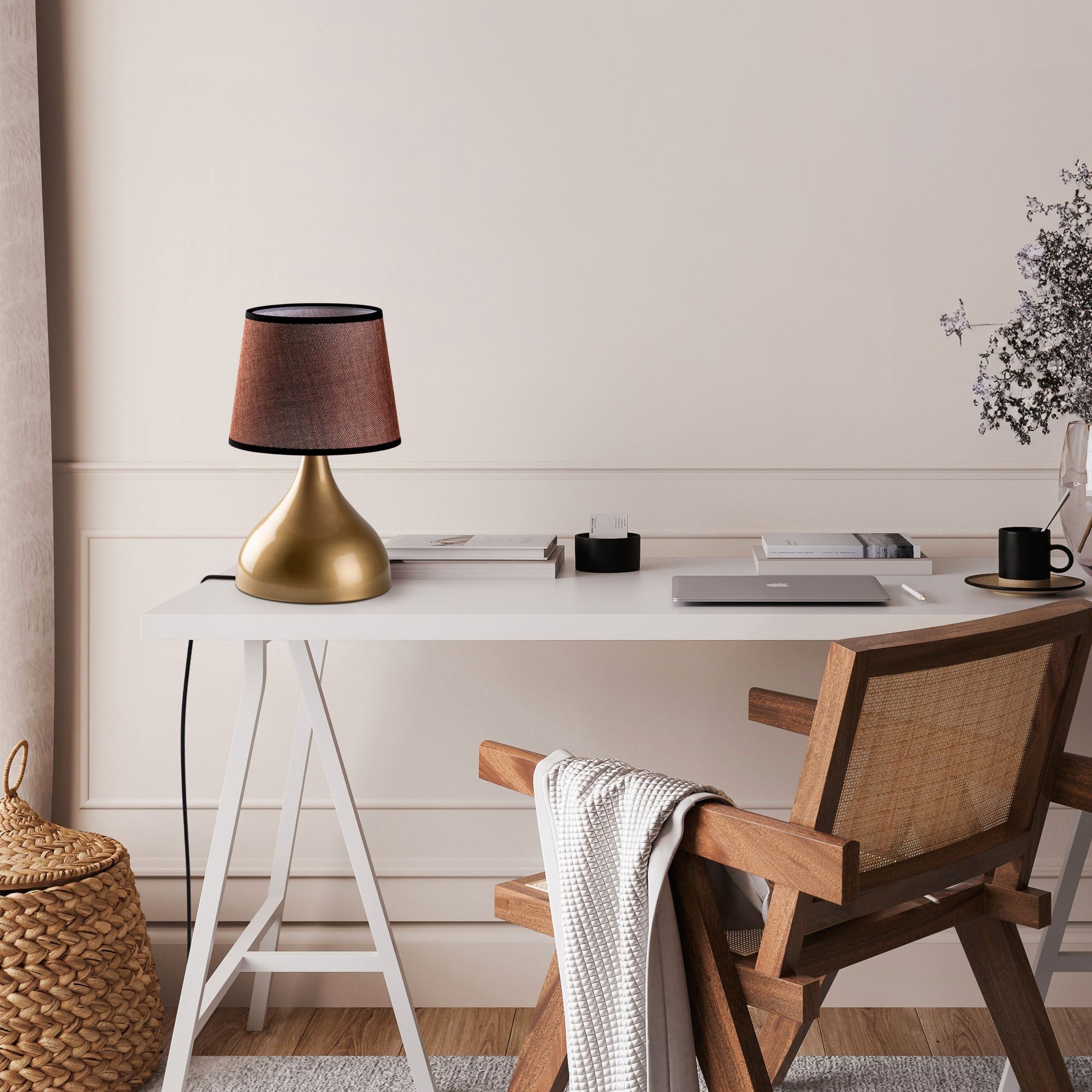 Candeeiro de Mesa – 28 x 28 x 49 cm – Dourado e Marrom – Metálico