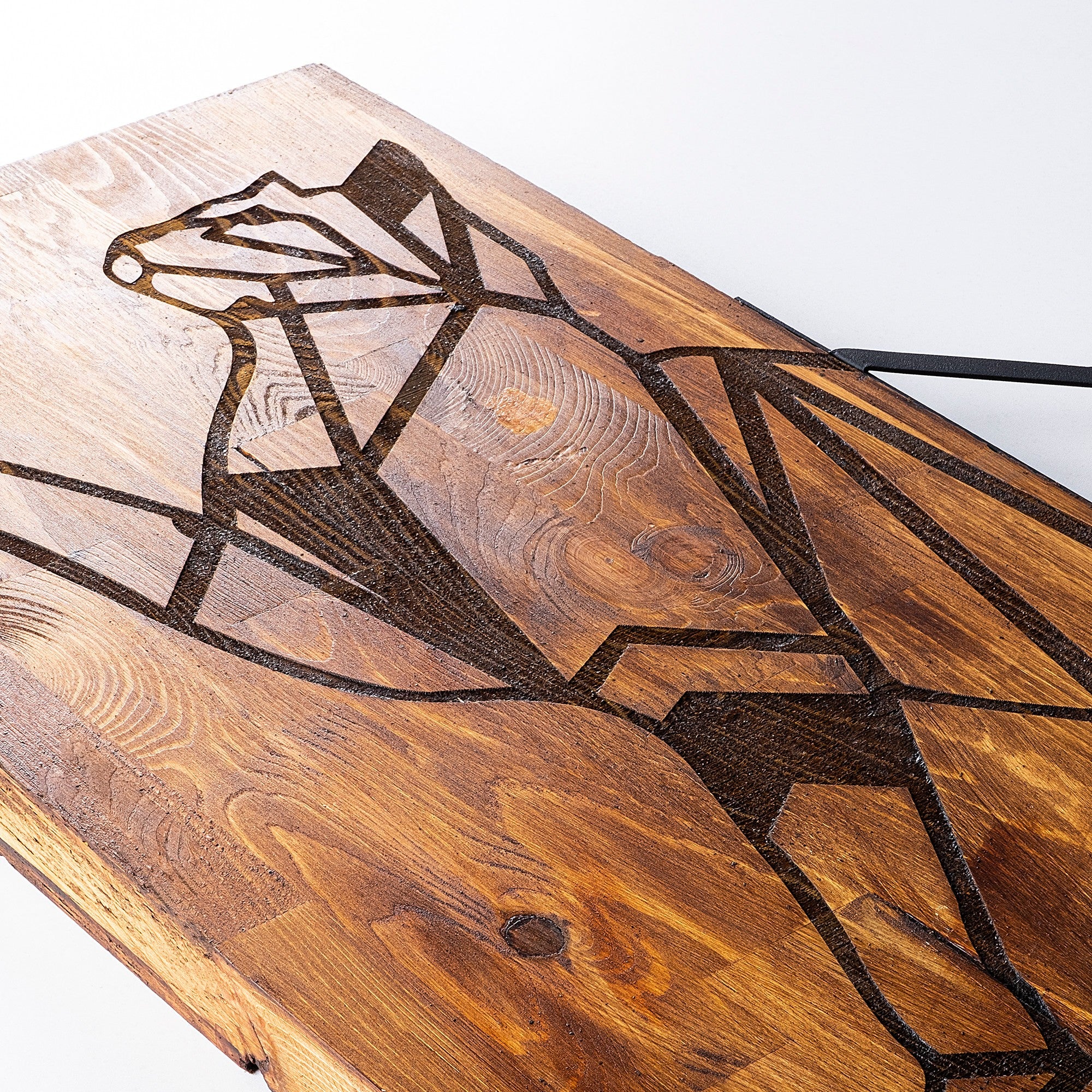 Acessório Decorativo de Parede – 58 x 65 cm – Nogueira e Preto – Madeira e Metal