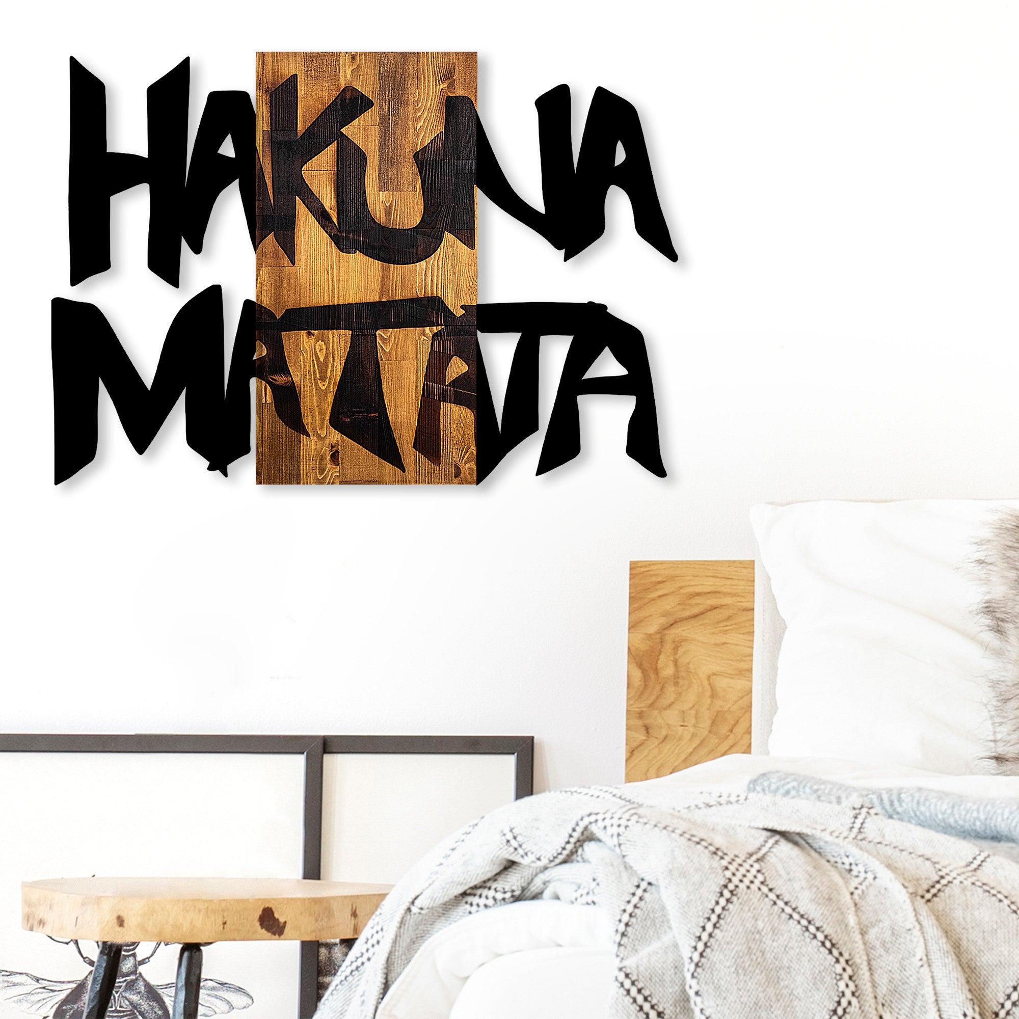 Acessório Decorativo de Parede – 77 x 3 x 58 cm – Preto e Nogueira clara – 100% Madeira e Metal