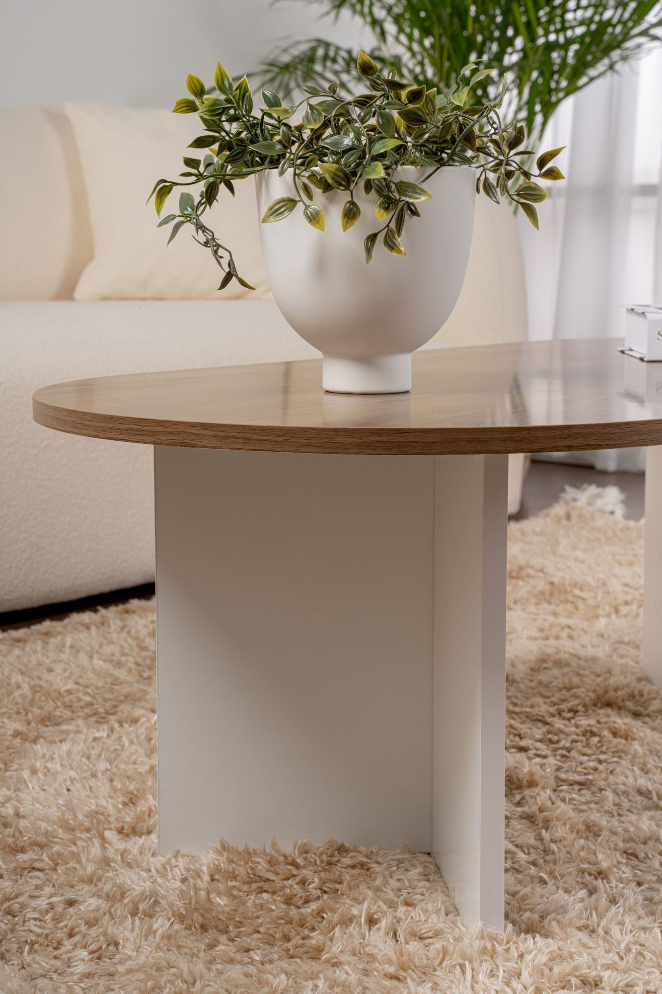 Mesa de Centro – 119 x 40 x 60 cm – Nogueira e Branco – Painel de Partículas revestido a Melamina